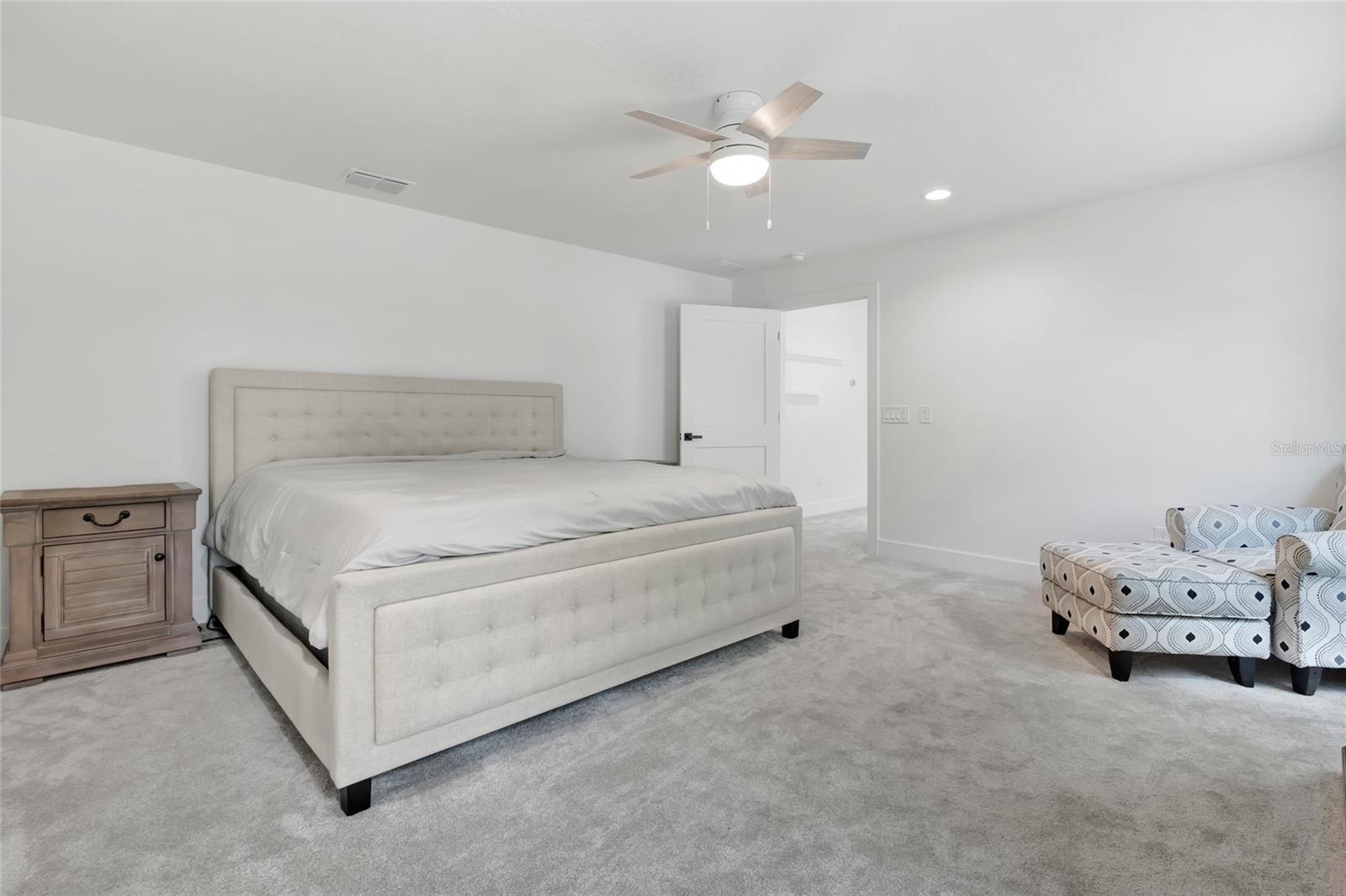 Image 25 of 66 For 12305 Howey Cross Road