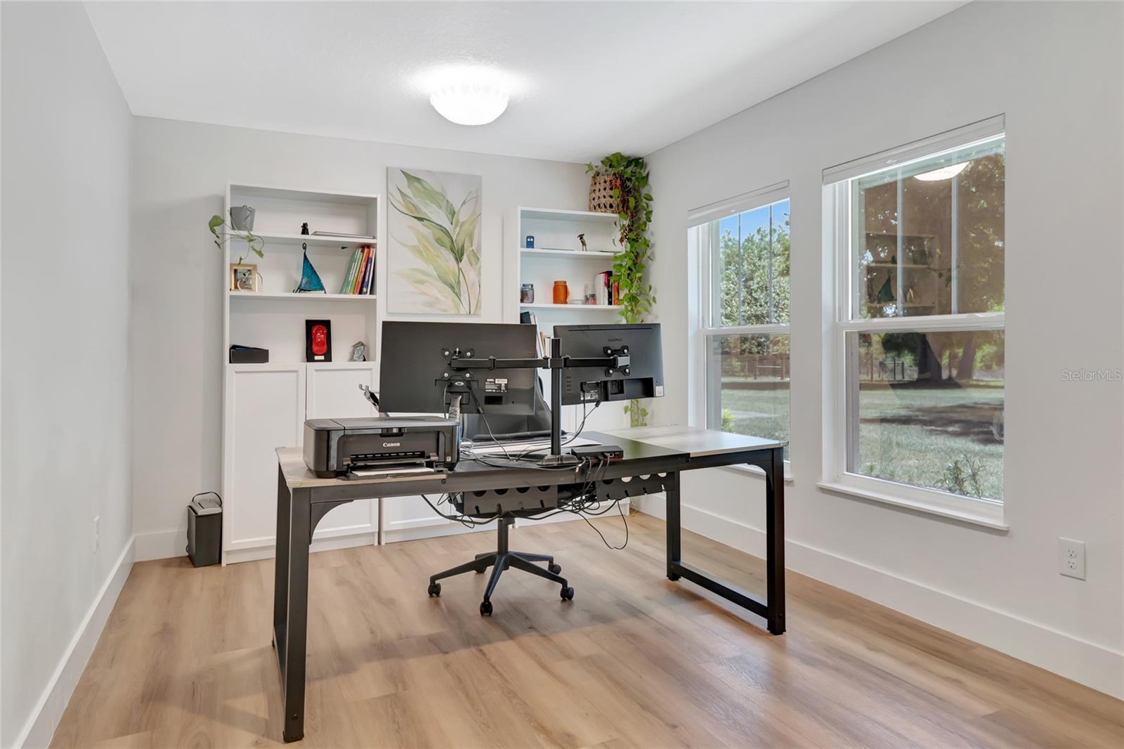 Image 34 of 66 For 12305 Howey Cross Road