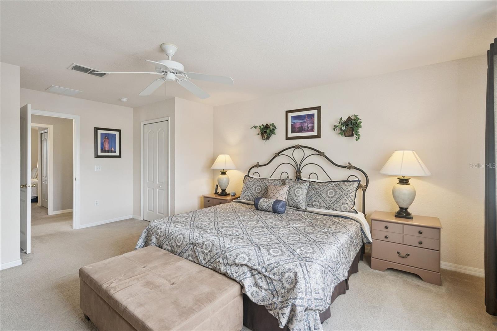 Image 14 of 39 For 17729 Woodcrest Way