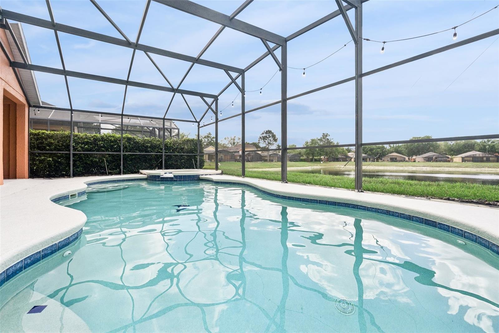 Image 28 of 39 For 17729 Woodcrest Way