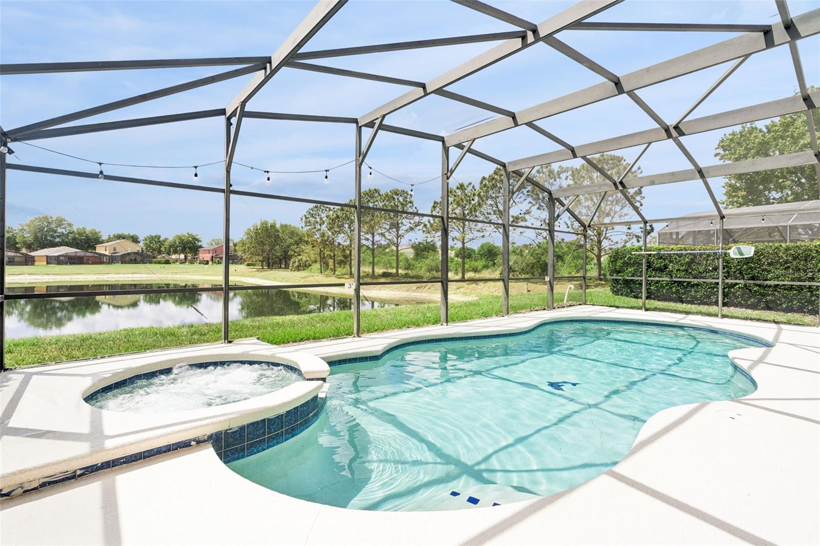 Image 29 of 39 For 17729 Woodcrest Way