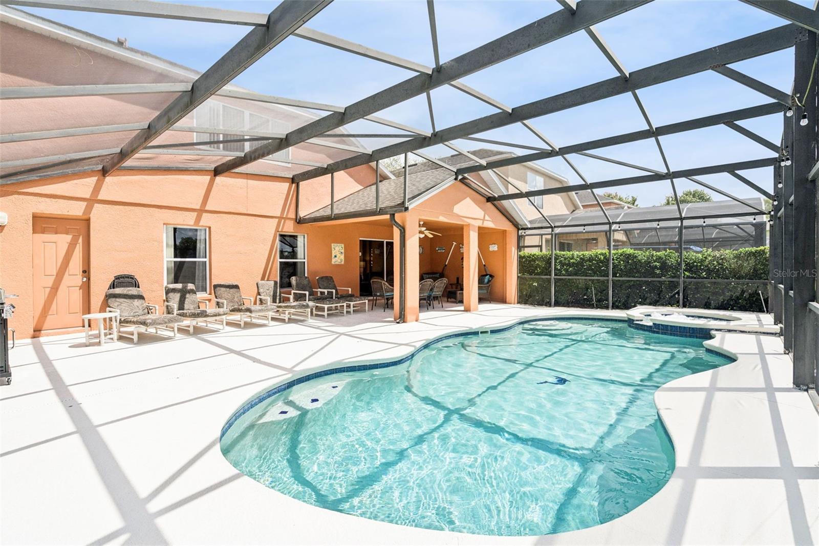 Image 30 of 39 For 17729 Woodcrest Way