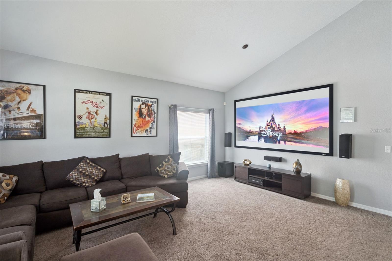 Image 8 of 39 For 17729 Woodcrest Way