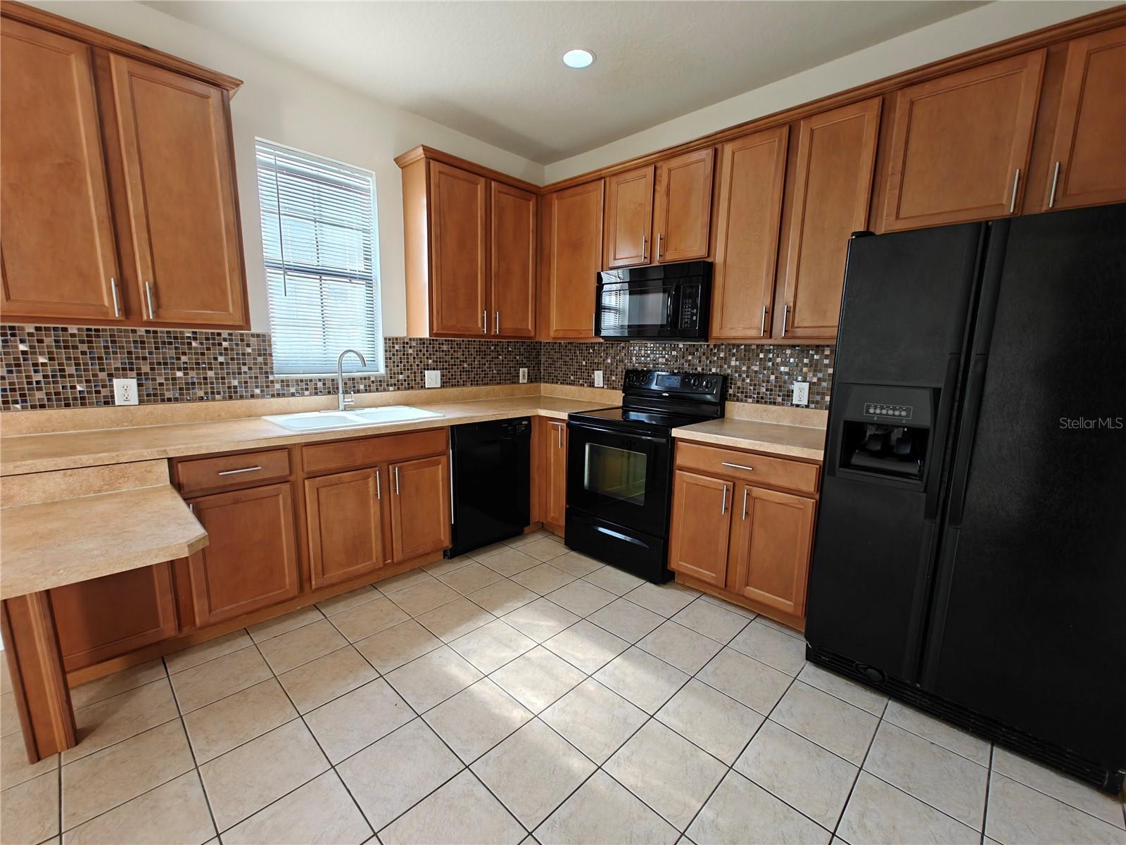 Image 2 of 31 For 13742 Beauregard Place