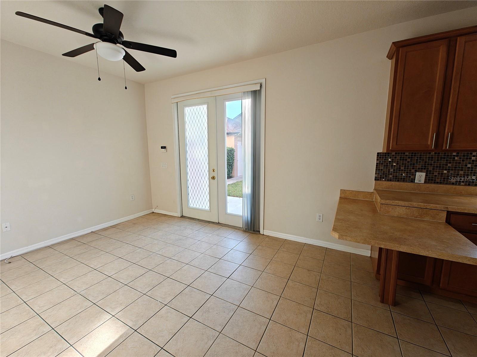 Image 5 of 31 For 13742 Beauregard Place