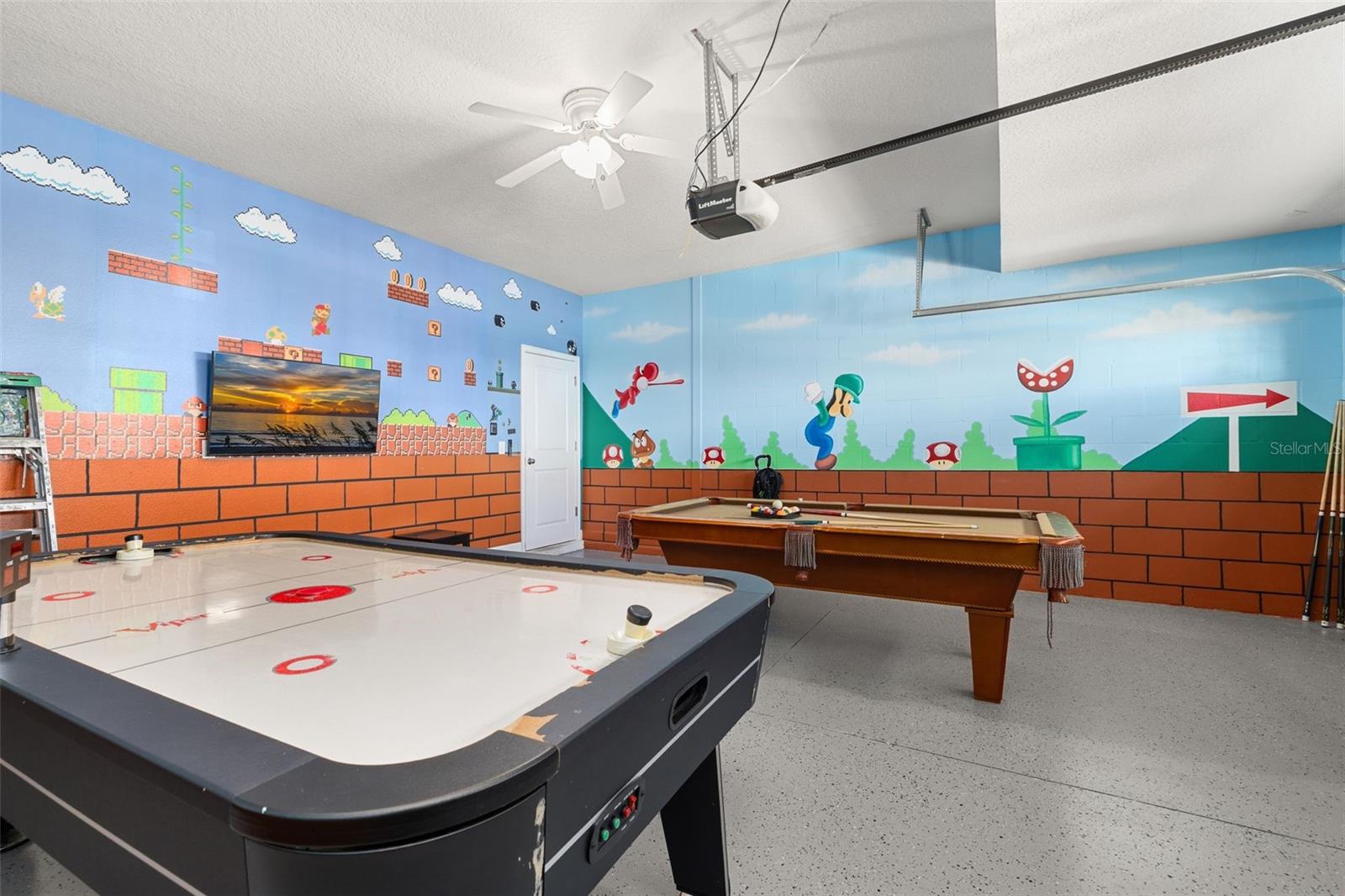 Image 44 of 59 For 9044 Sand Trap Drive