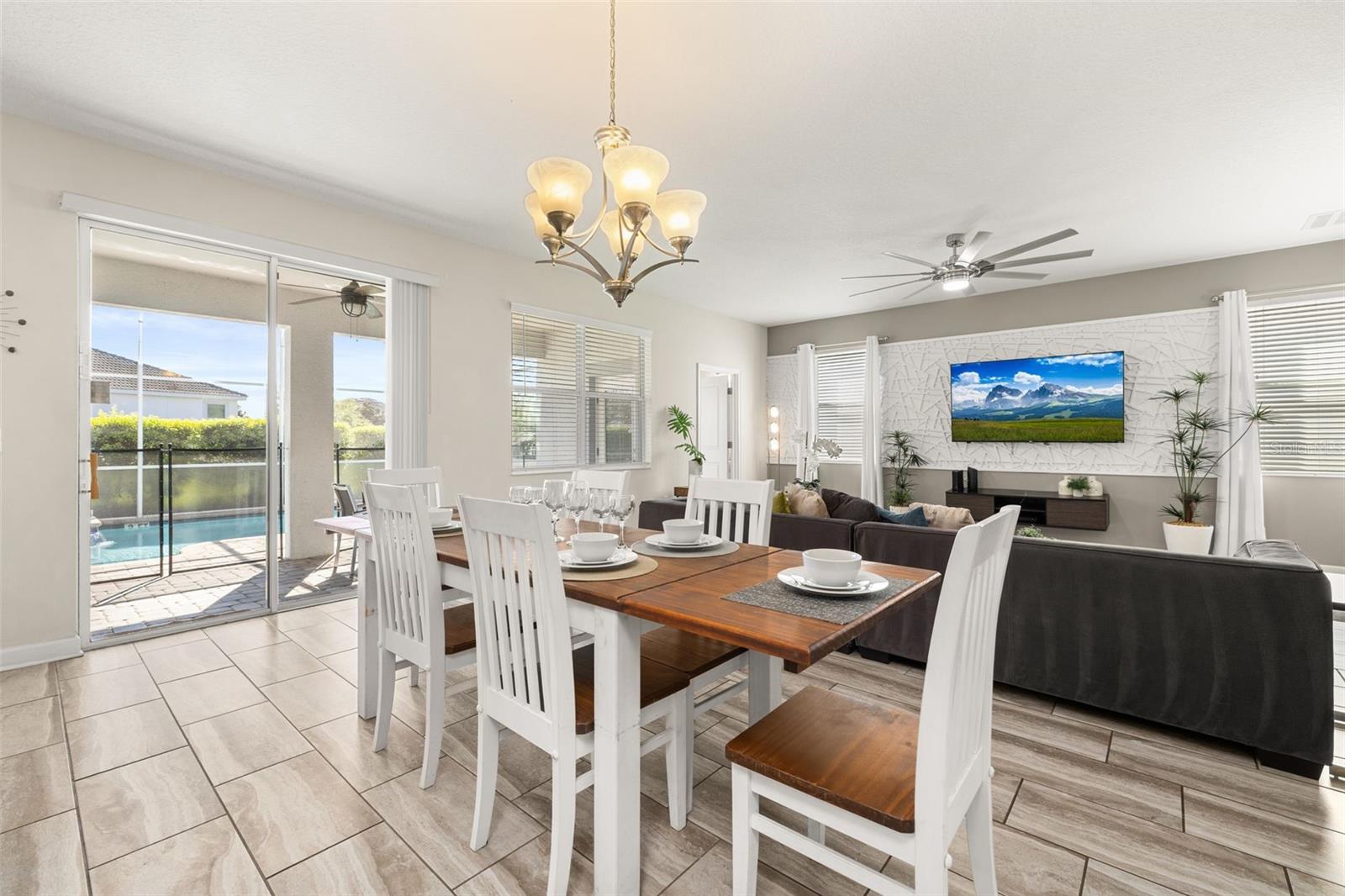 Image 7 of 59 For 9044 Sand Trap Drive