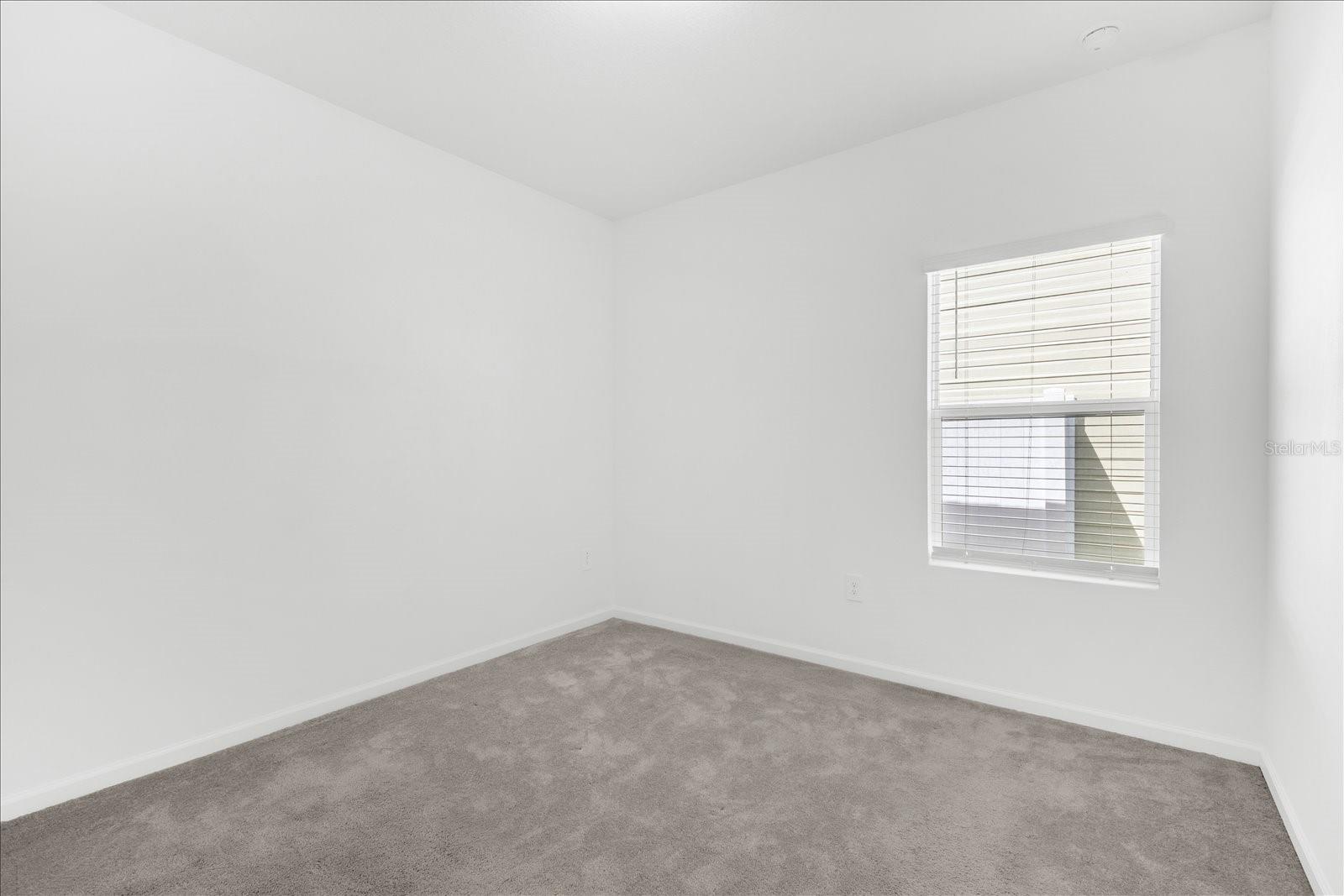 Image 19 of 34 For 4721 83rd Loop