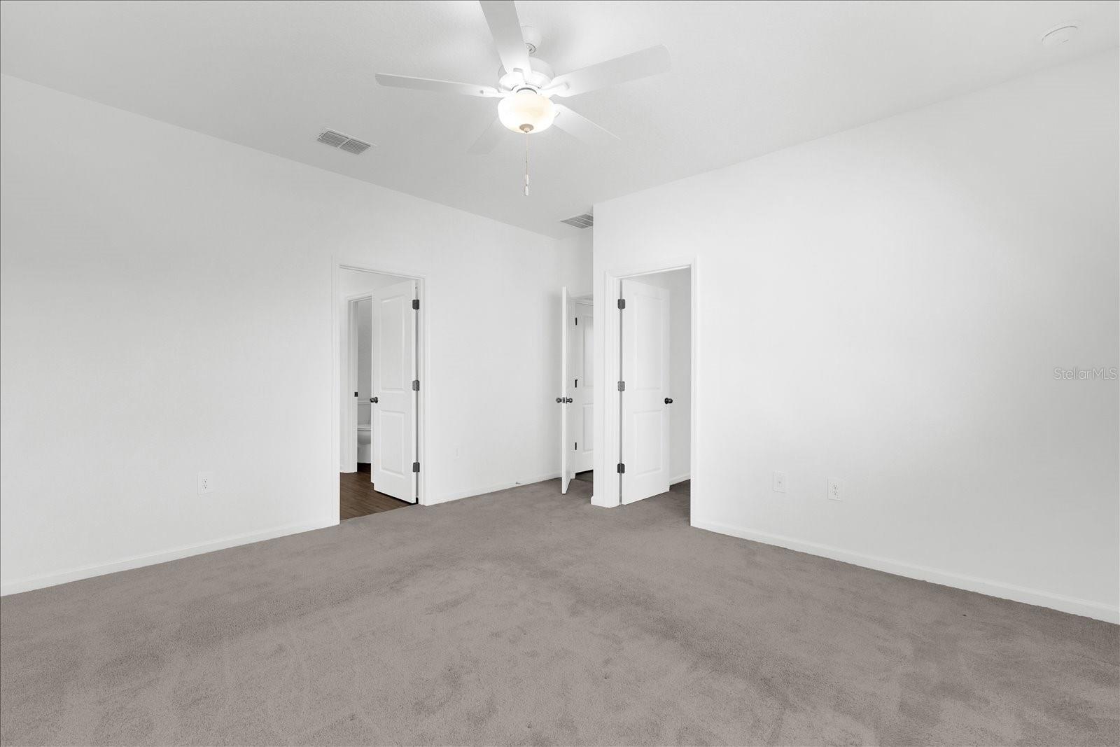 Image 22 of 34 For 4721 83rd Loop