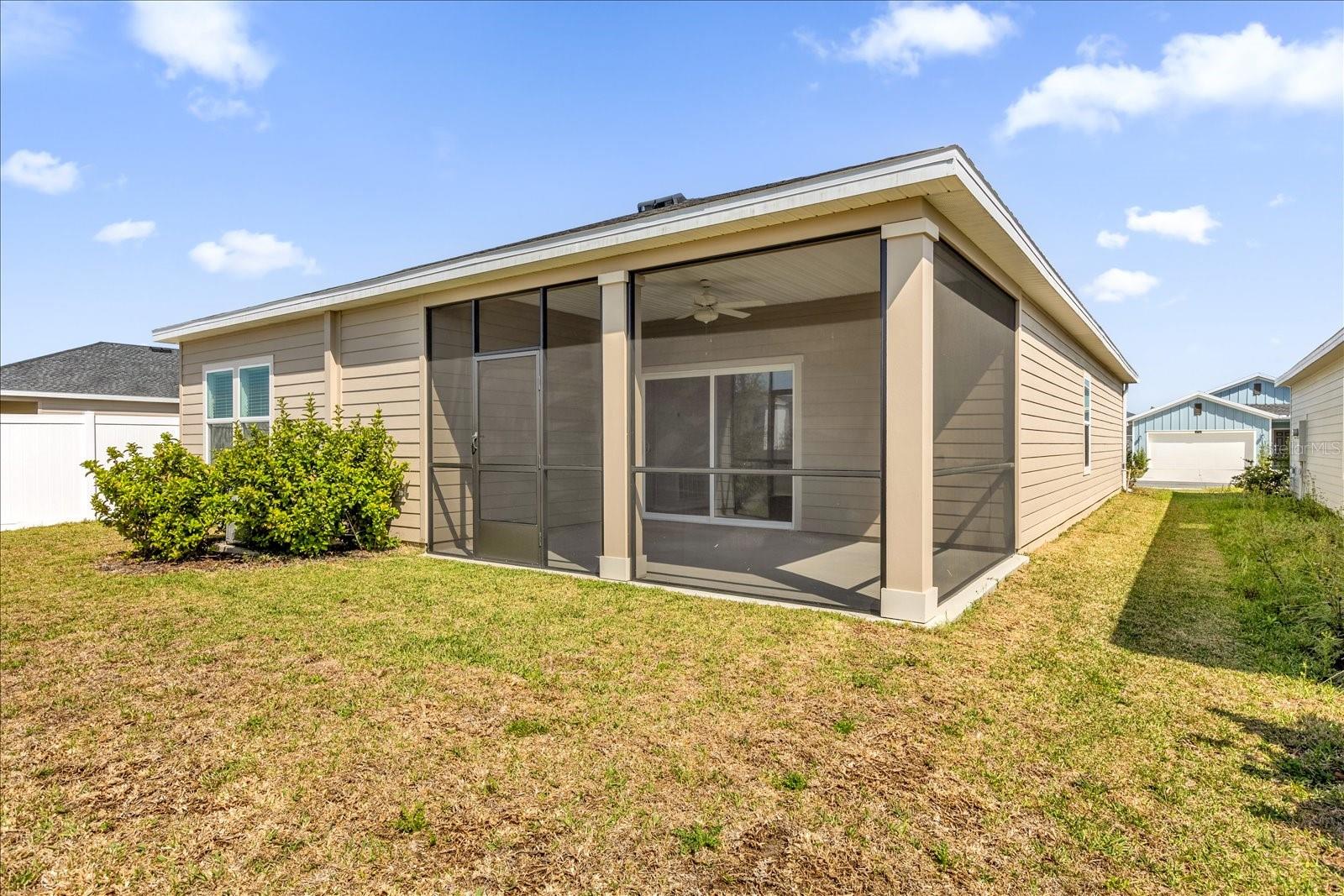 Image 29 of 34 For 4721 83rd Loop