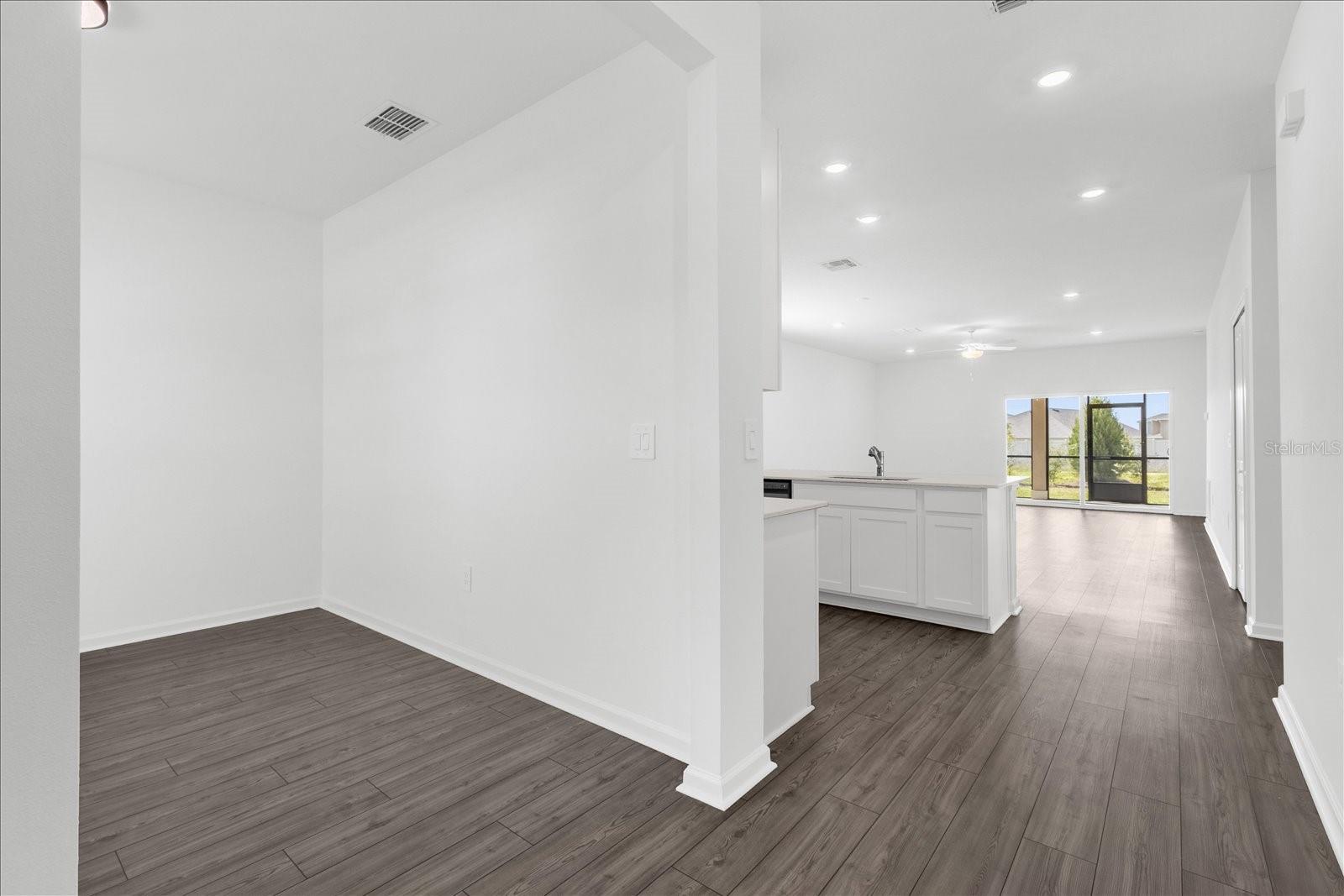 Image 5 of 34 For 4721 83rd Loop