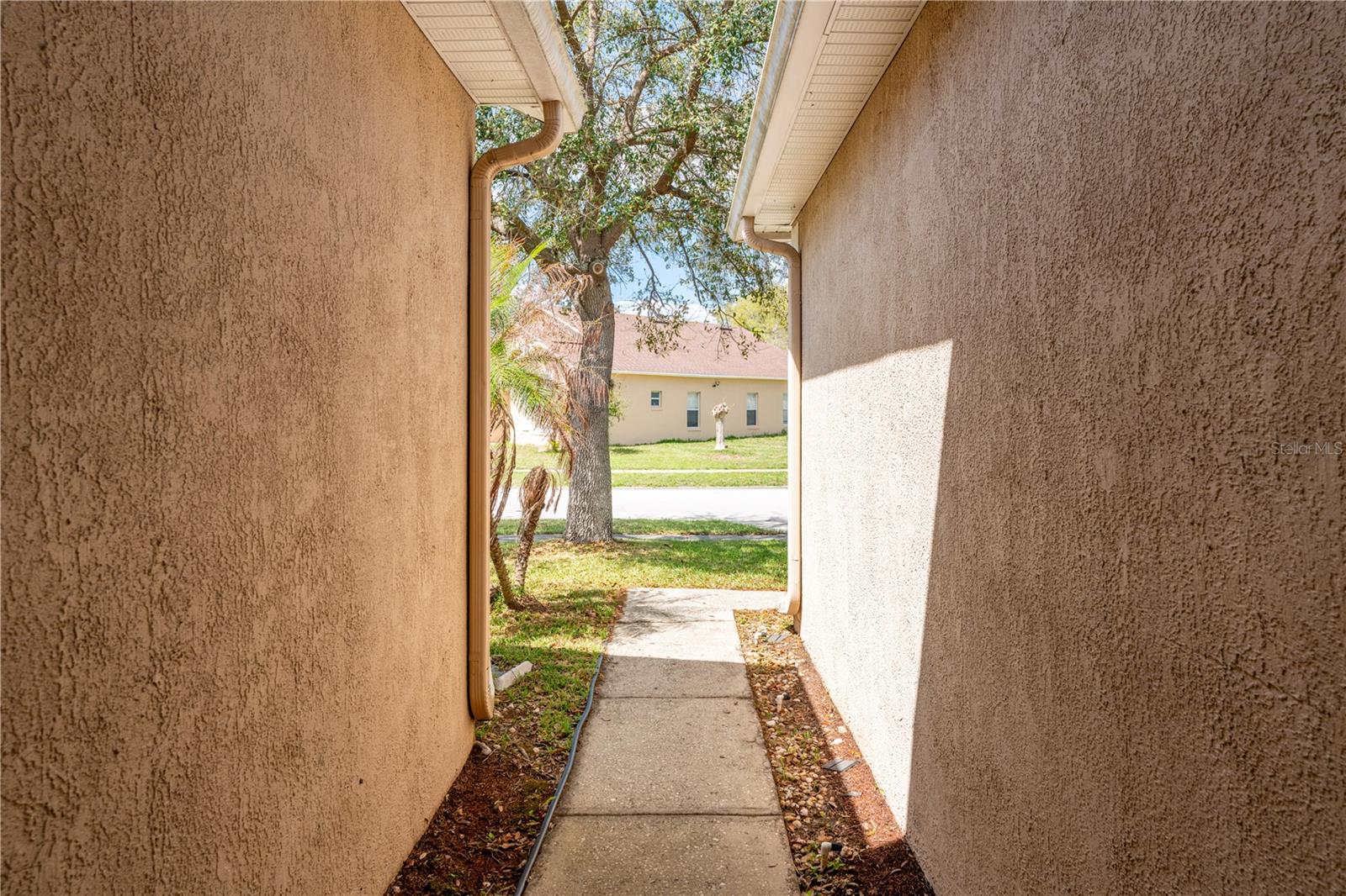 Image 2 of 30 For 2563 Aster Cove Lane