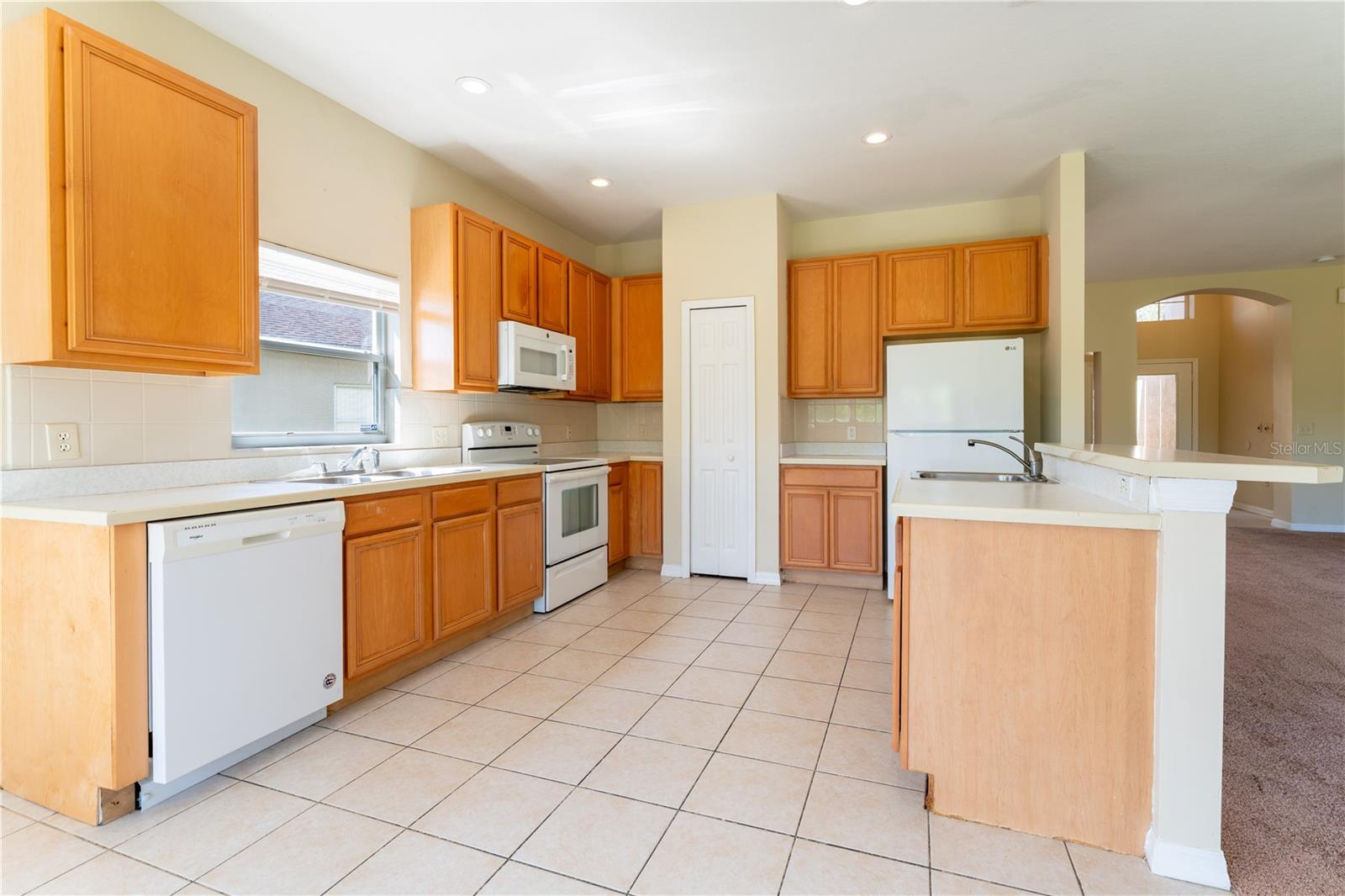 Image 7 of 30 For 2563 Aster Cove Lane