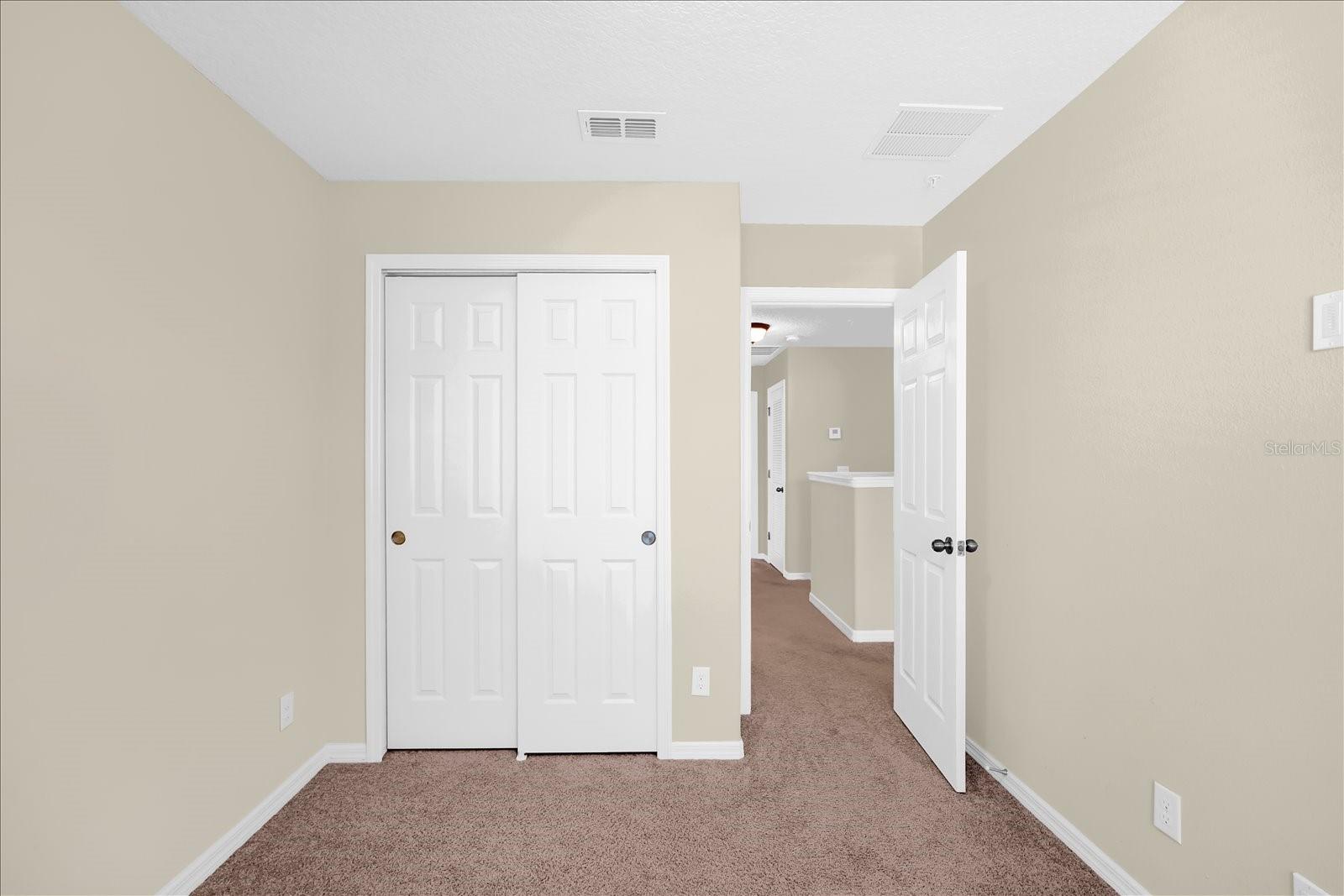 Image 16 of 28 For 8943 Hildreth Avenue