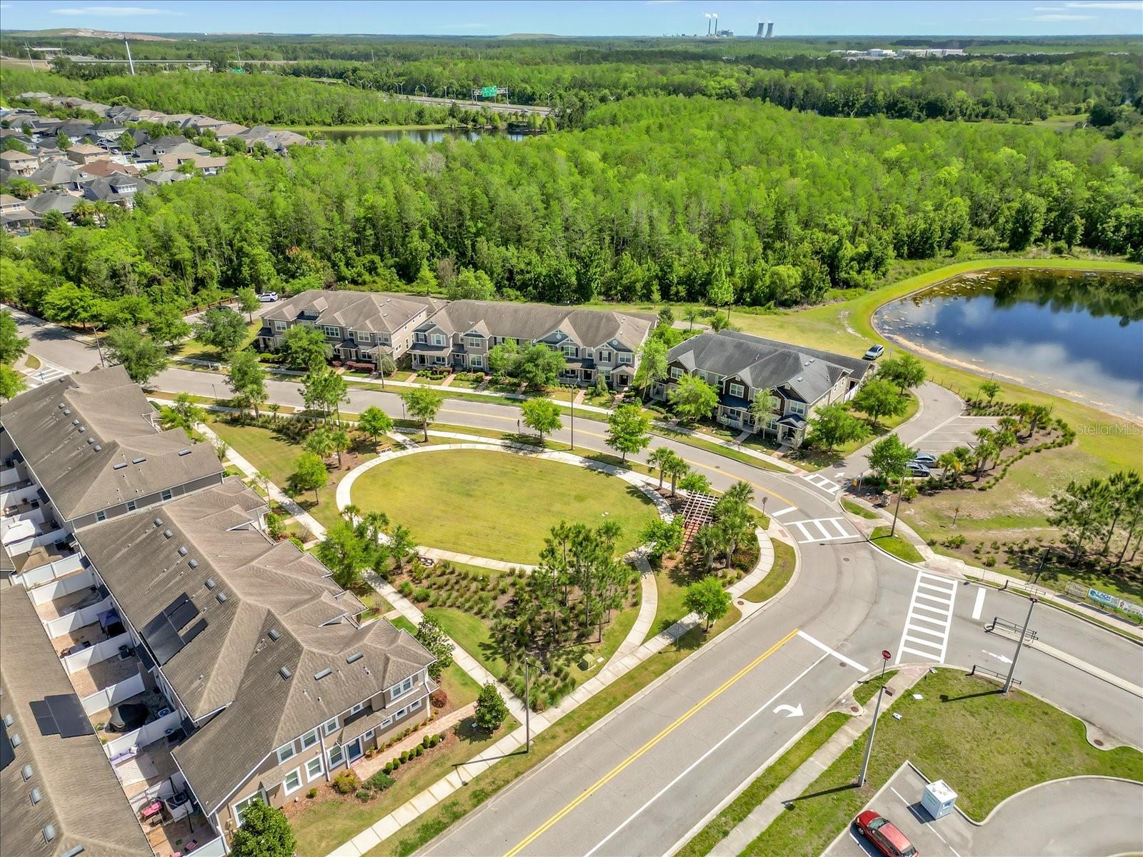 Image 24 of 28 For 8943 Hildreth Avenue