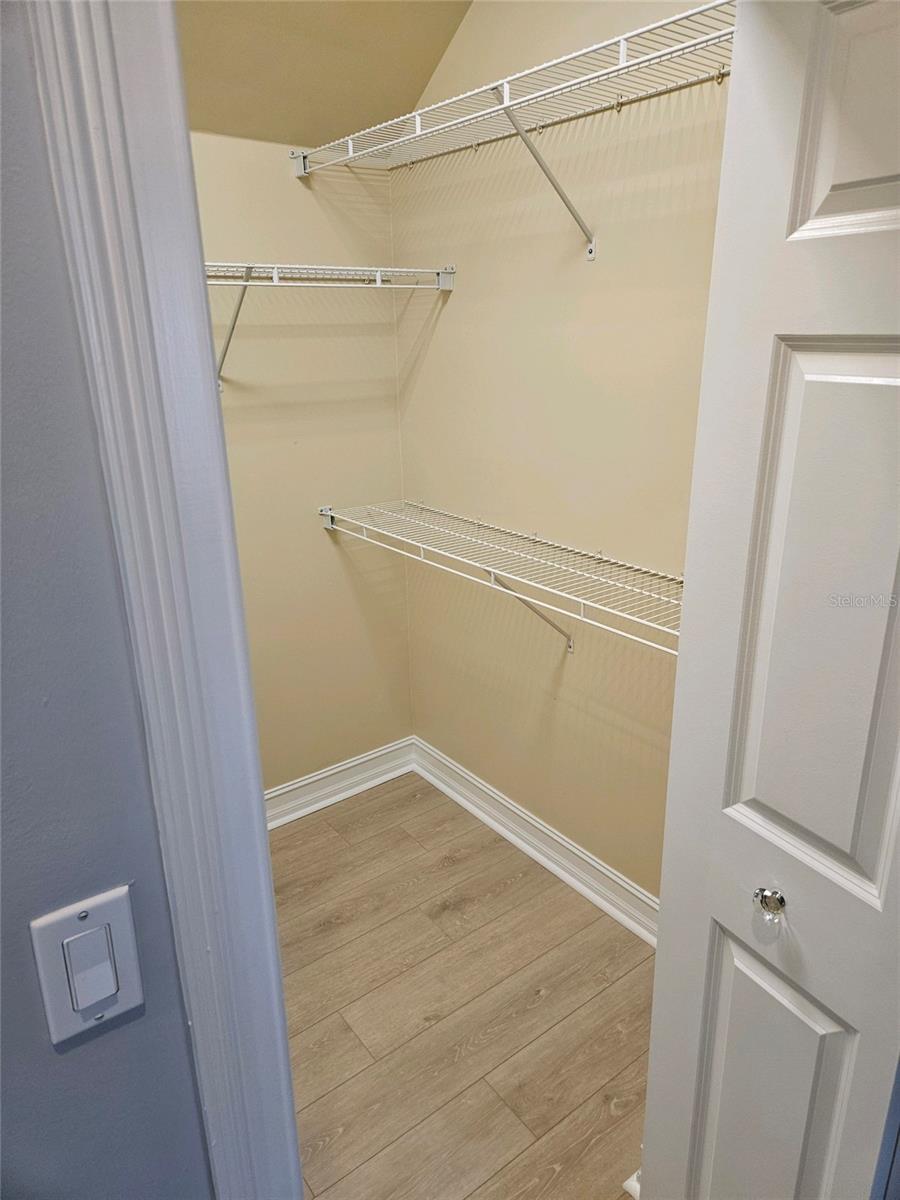 Image 3 of 7 For 1421b Stickley Avenue