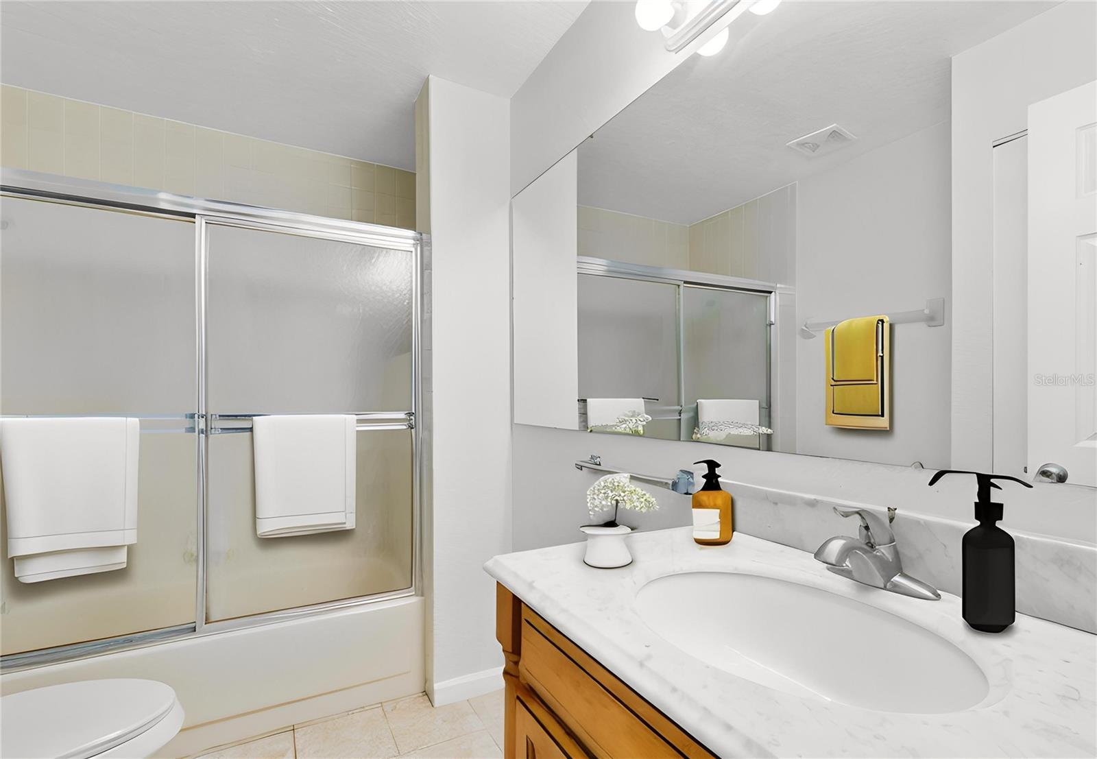 Image 8 of 20 For 1040 Buena Vista Drive 1050