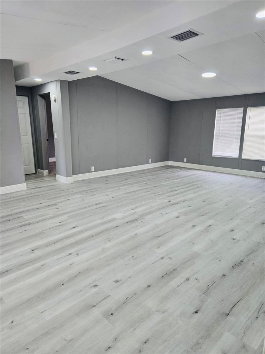 Image 6 of 23 For 3622 Late Morning Circle