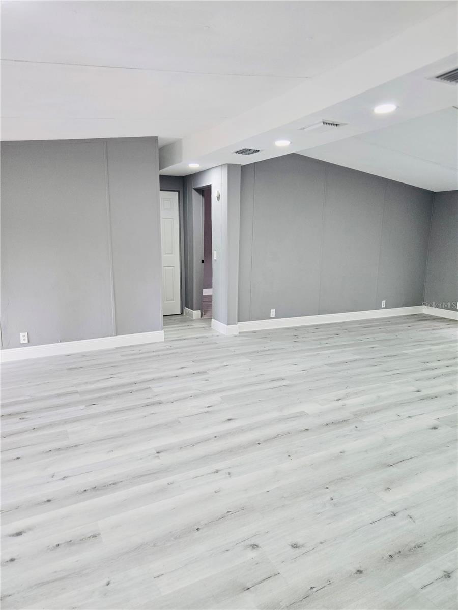 Image 7 of 23 For 3622 Late Morning Circle