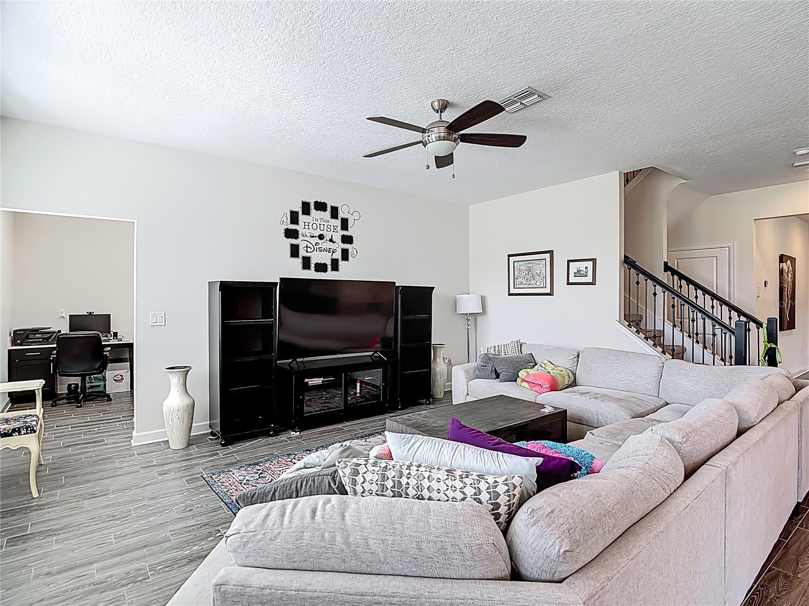 Image 14 of 68 For 460 Brunswick Drive