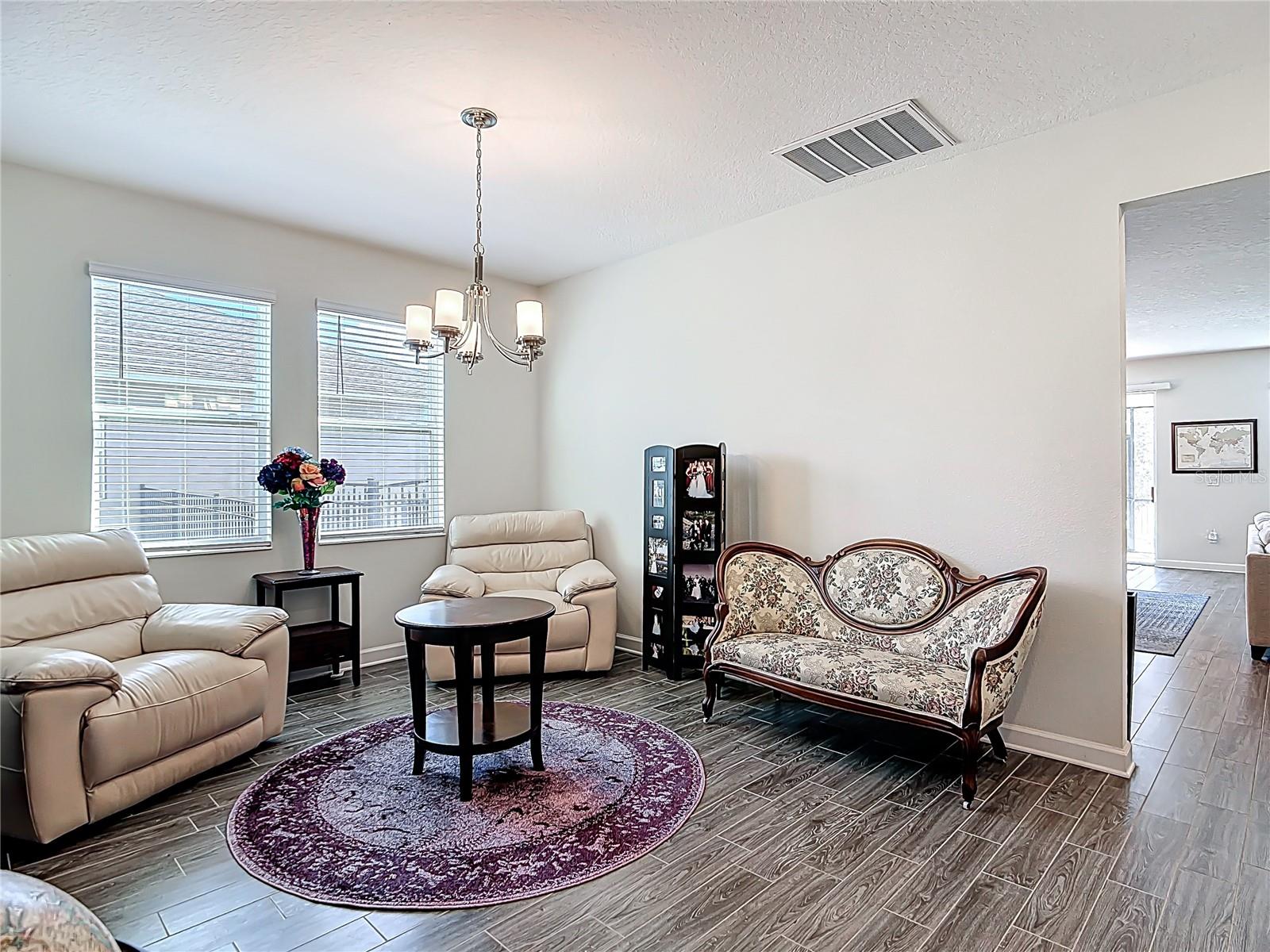 Image 18 of 68 For 460 Brunswick Drive