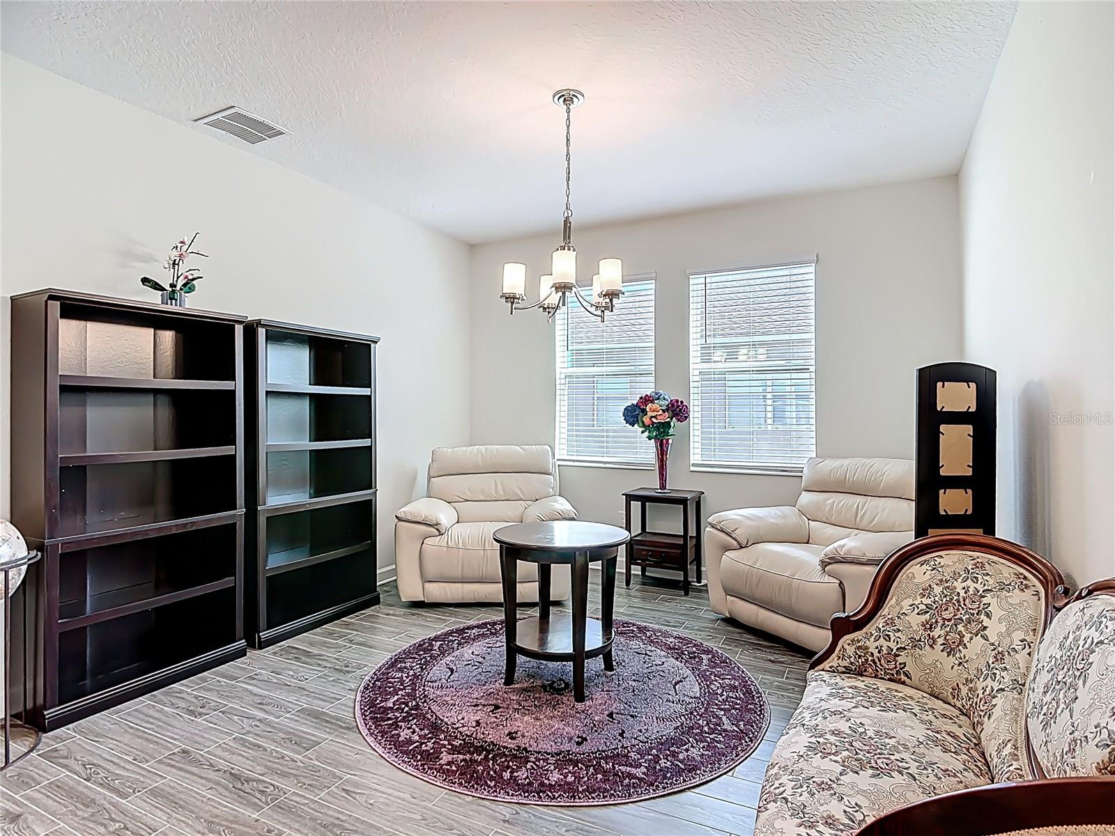 Image 19 of 68 For 460 Brunswick Drive