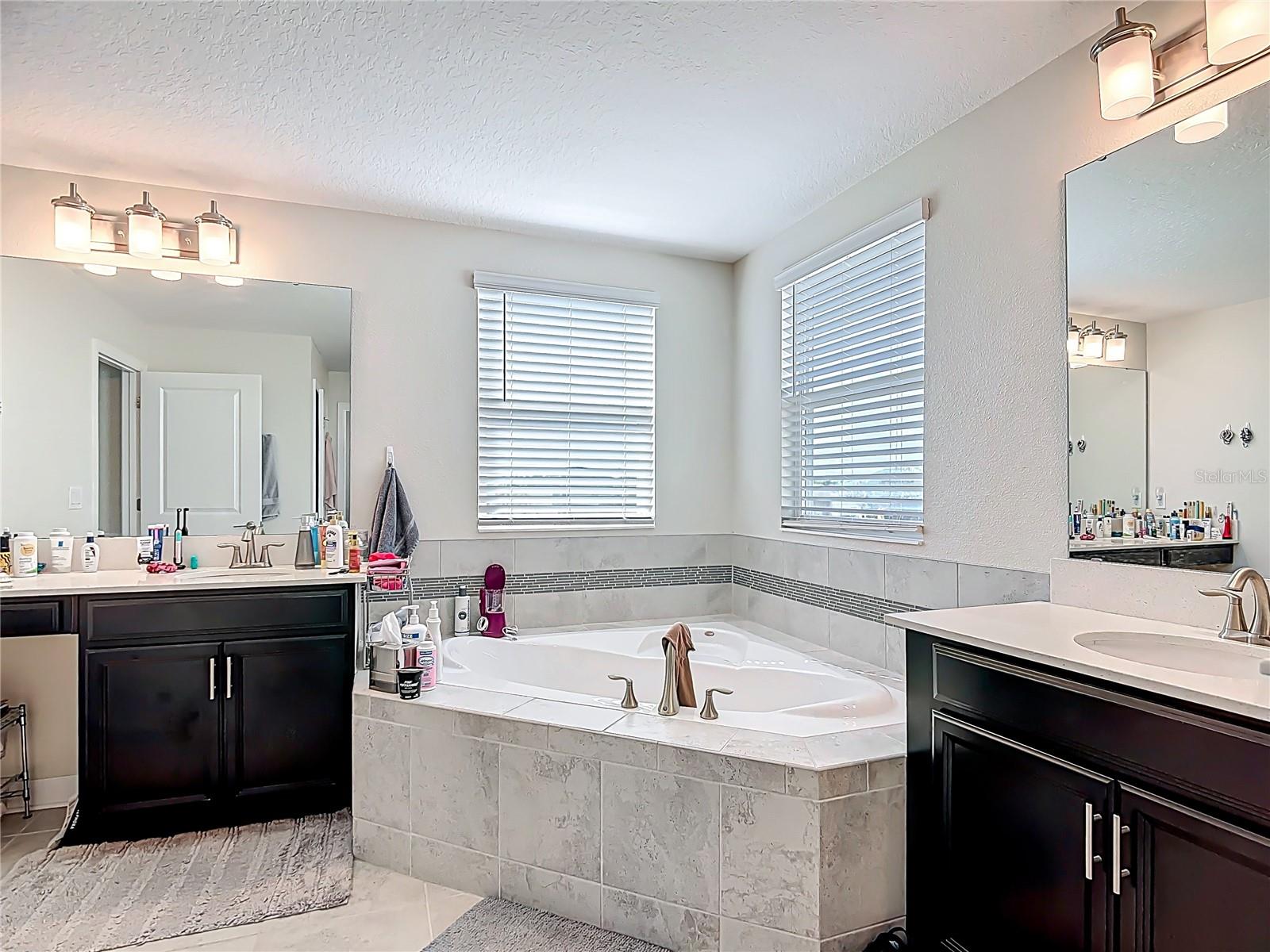 Image 34 of 68 For 460 Brunswick Drive