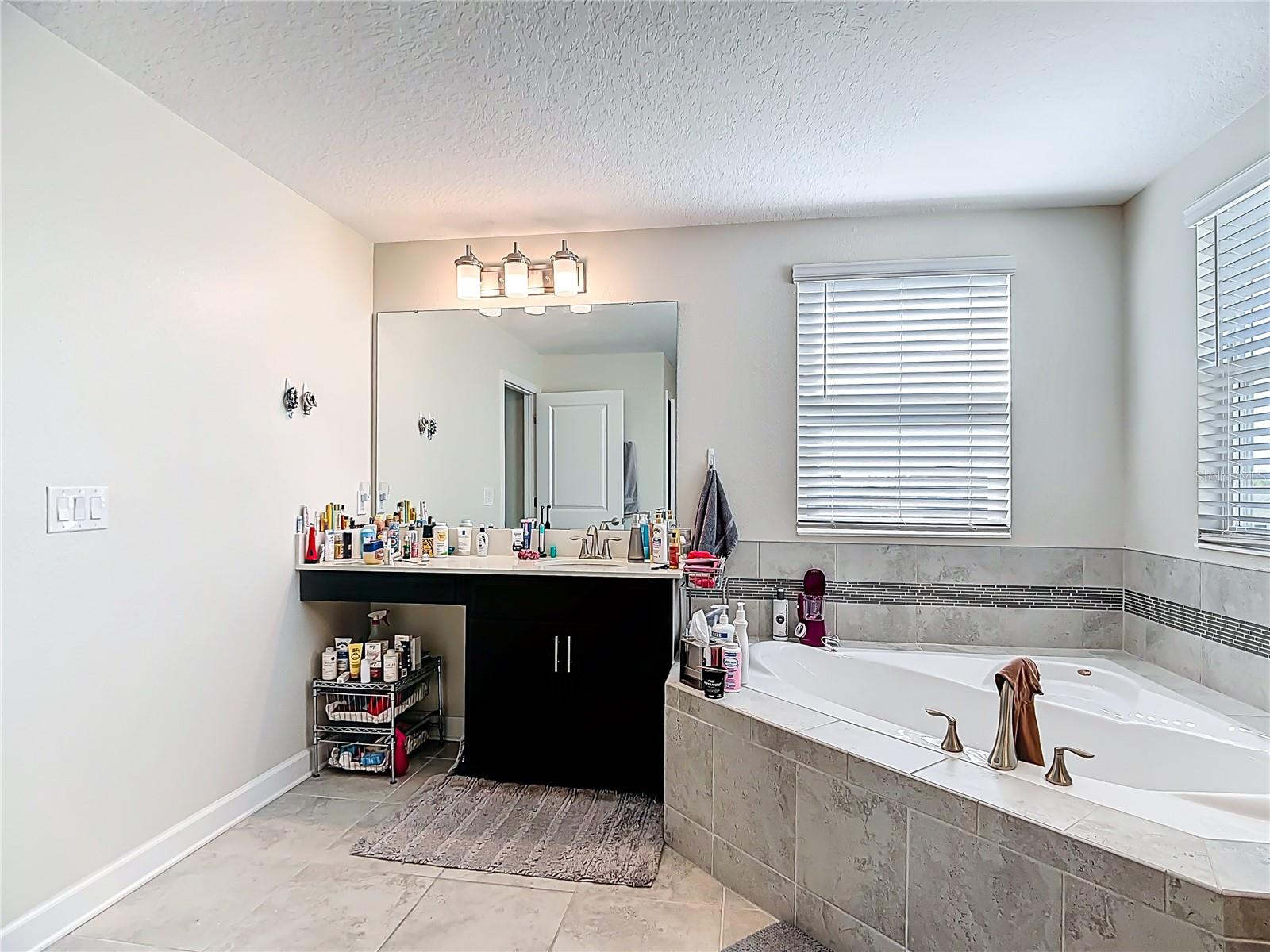 Image 35 of 68 For 460 Brunswick Drive