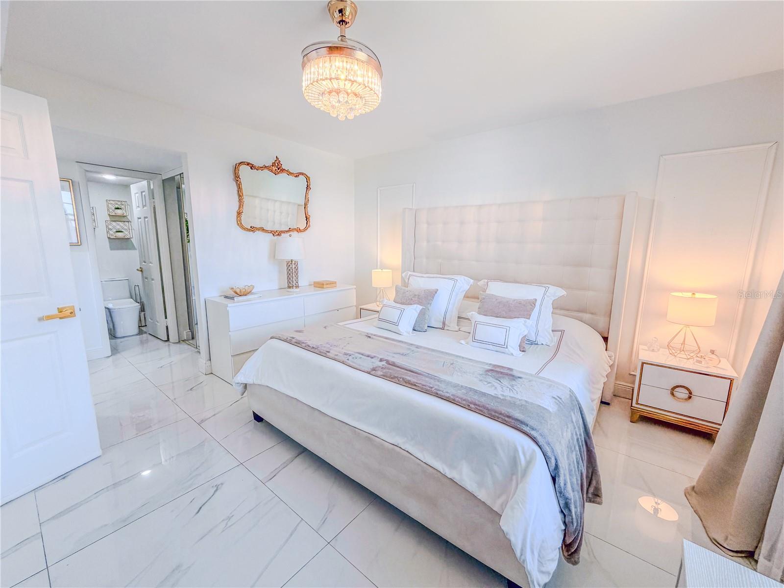 Image 14 of 37 For 3635 Whitehall Drive 401