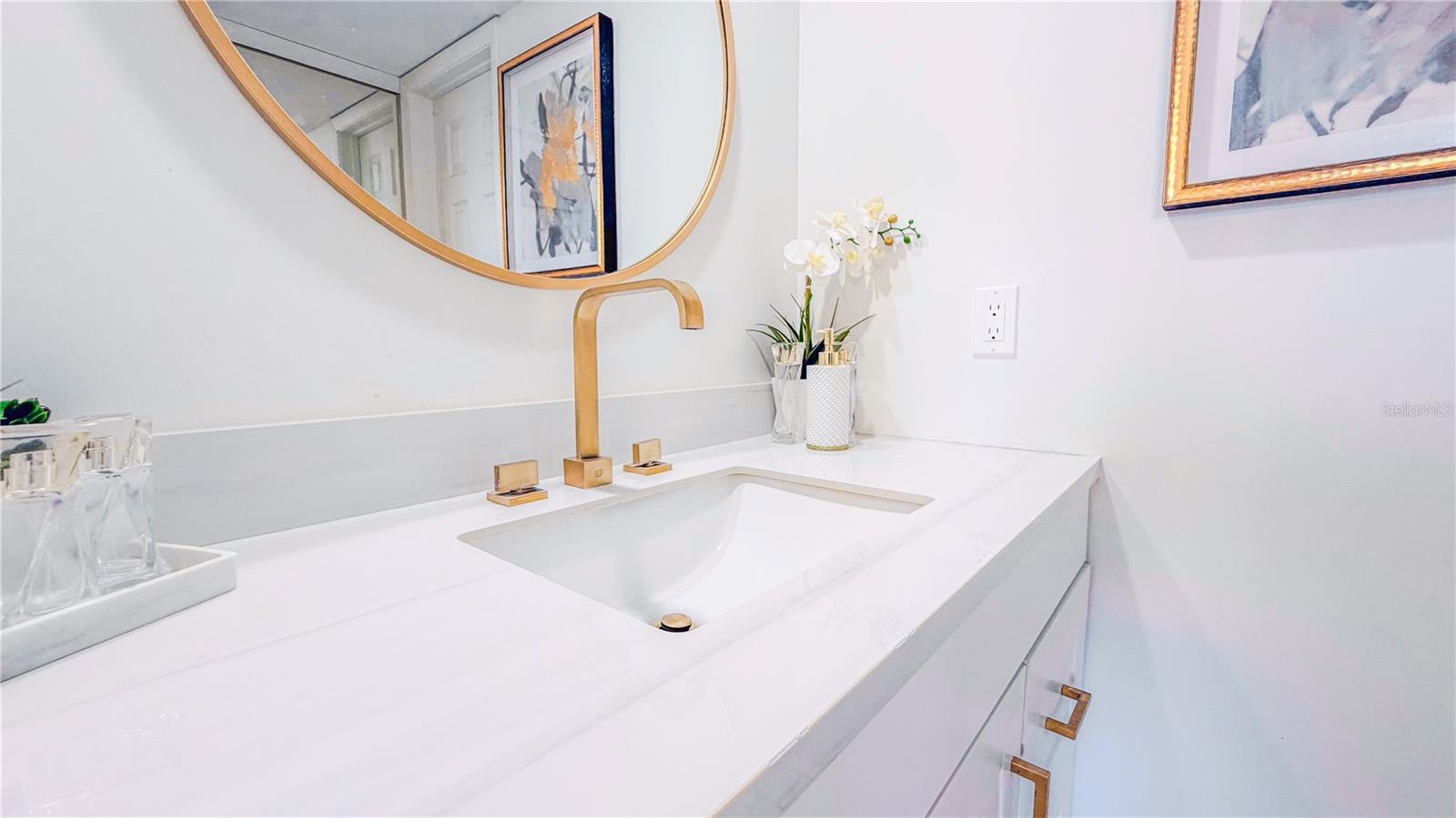 Image 17 of 37 For 3635 Whitehall Drive 401