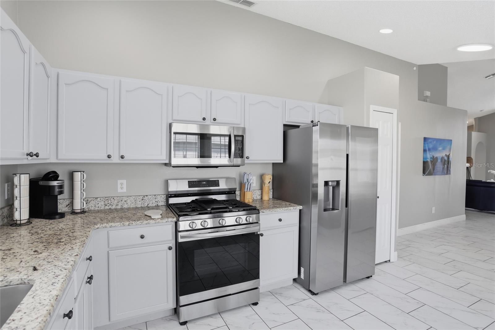 Image 15 of 37 For 2657 Oneida Loop