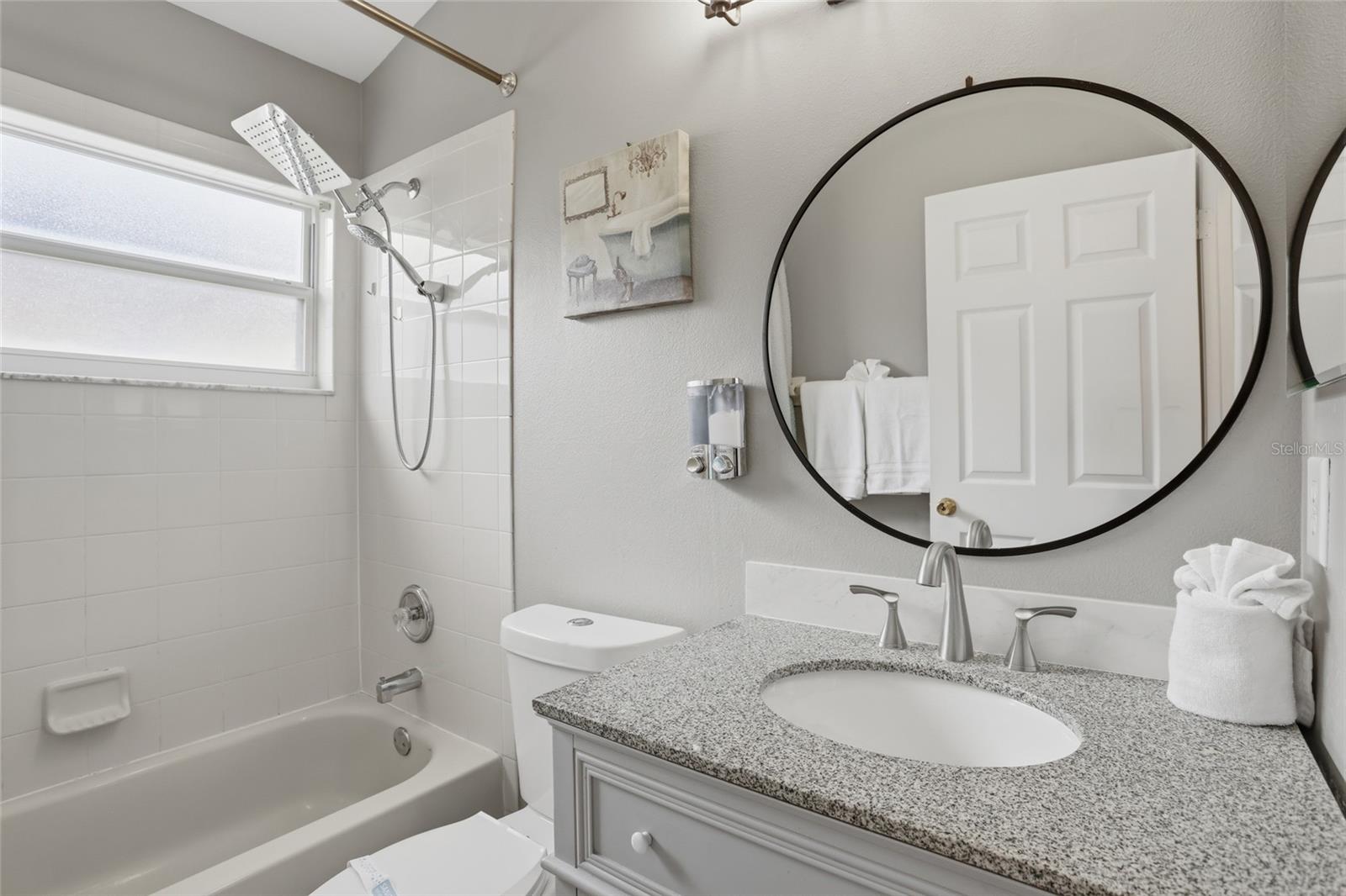 Image 25 of 37 For 2657 Oneida Loop