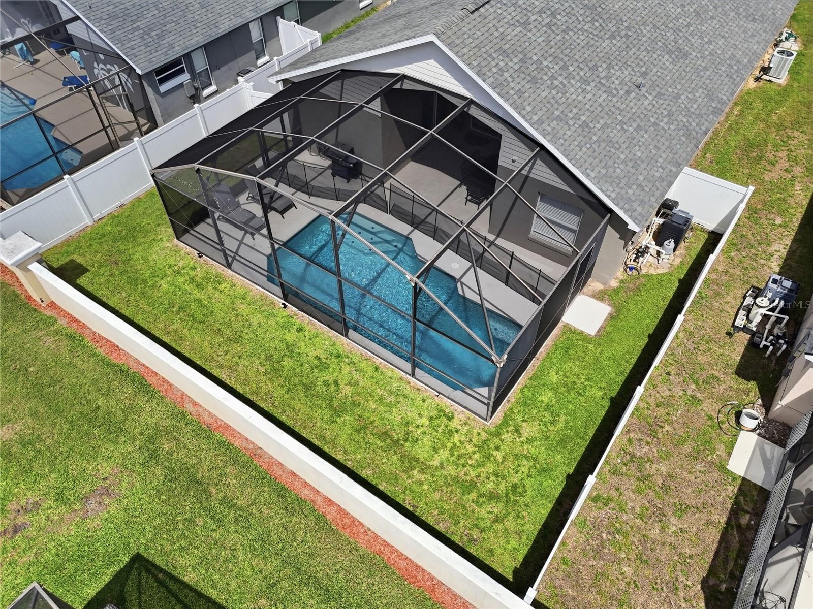 Image 8 of 37 For 2657 Oneida Loop