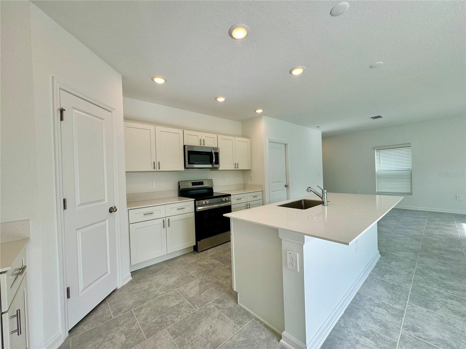 Image 11 of 31 For 1727 Foreman Road