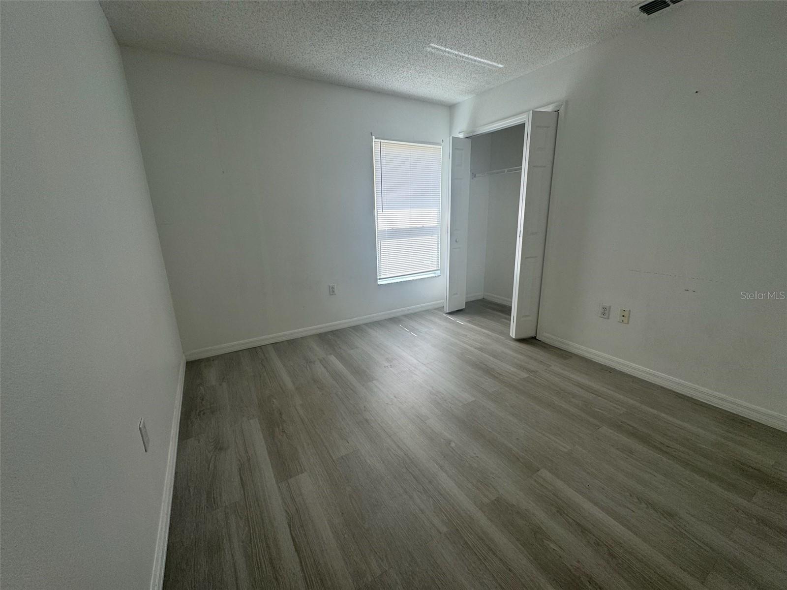 Image 10 of 24 For 611 Casterton Circle