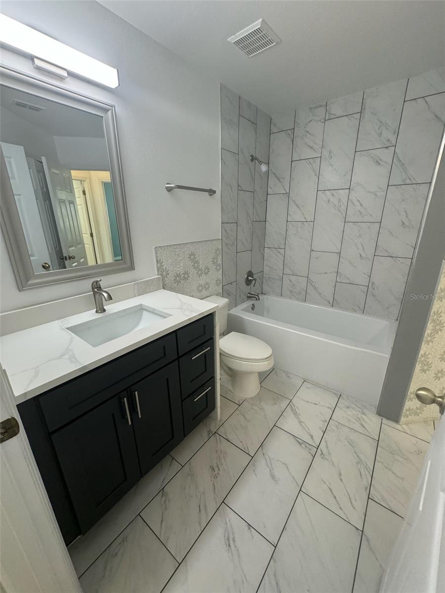 Image 11 of 24 For 611 Casterton Circle