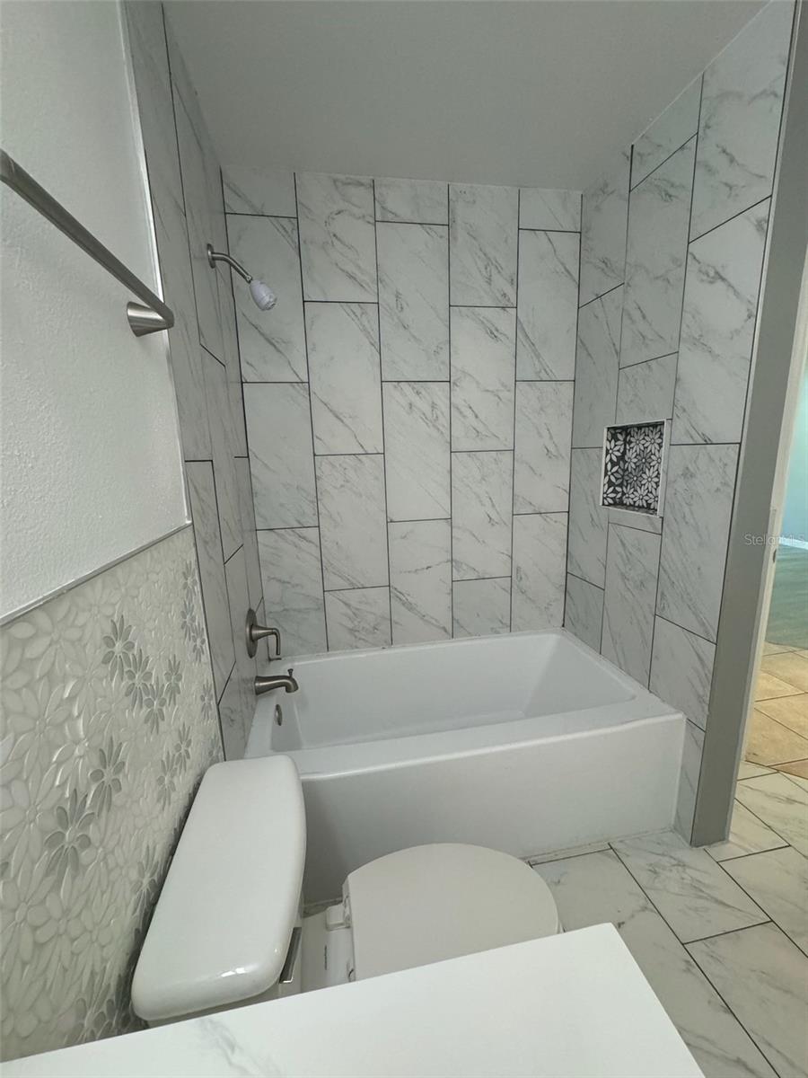 Image 12 of 24 For 611 Casterton Circle