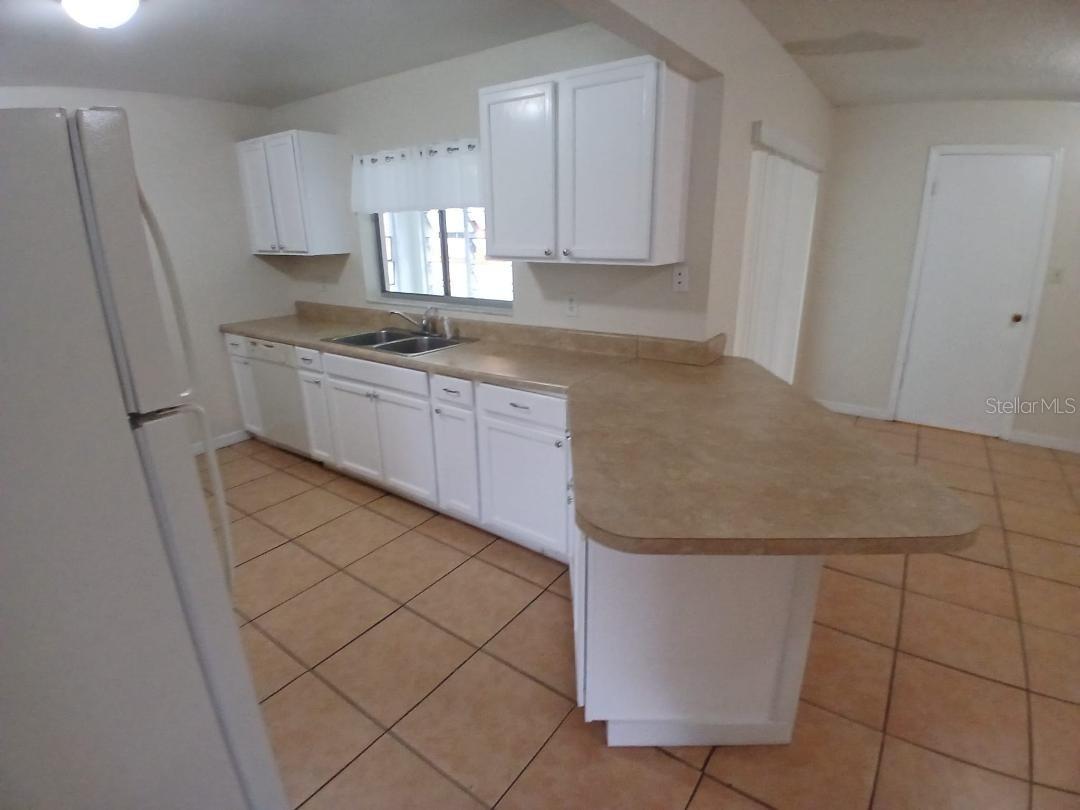 Image 10 of 25 For 632 Midiron Drive