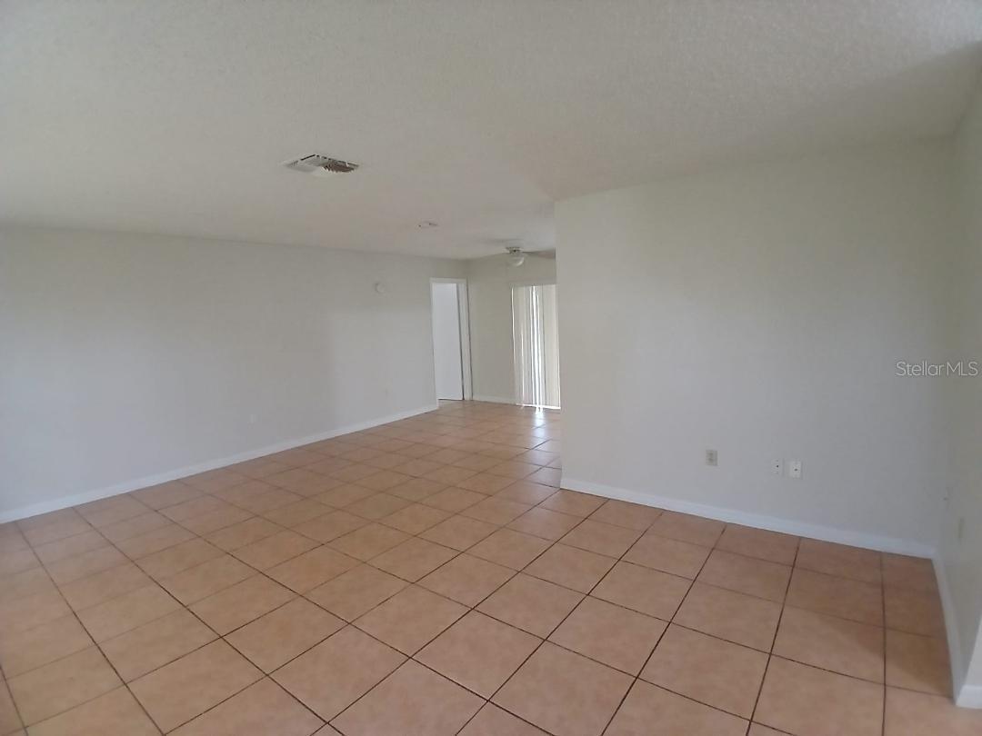 Image 13 of 25 For 632 Midiron Drive