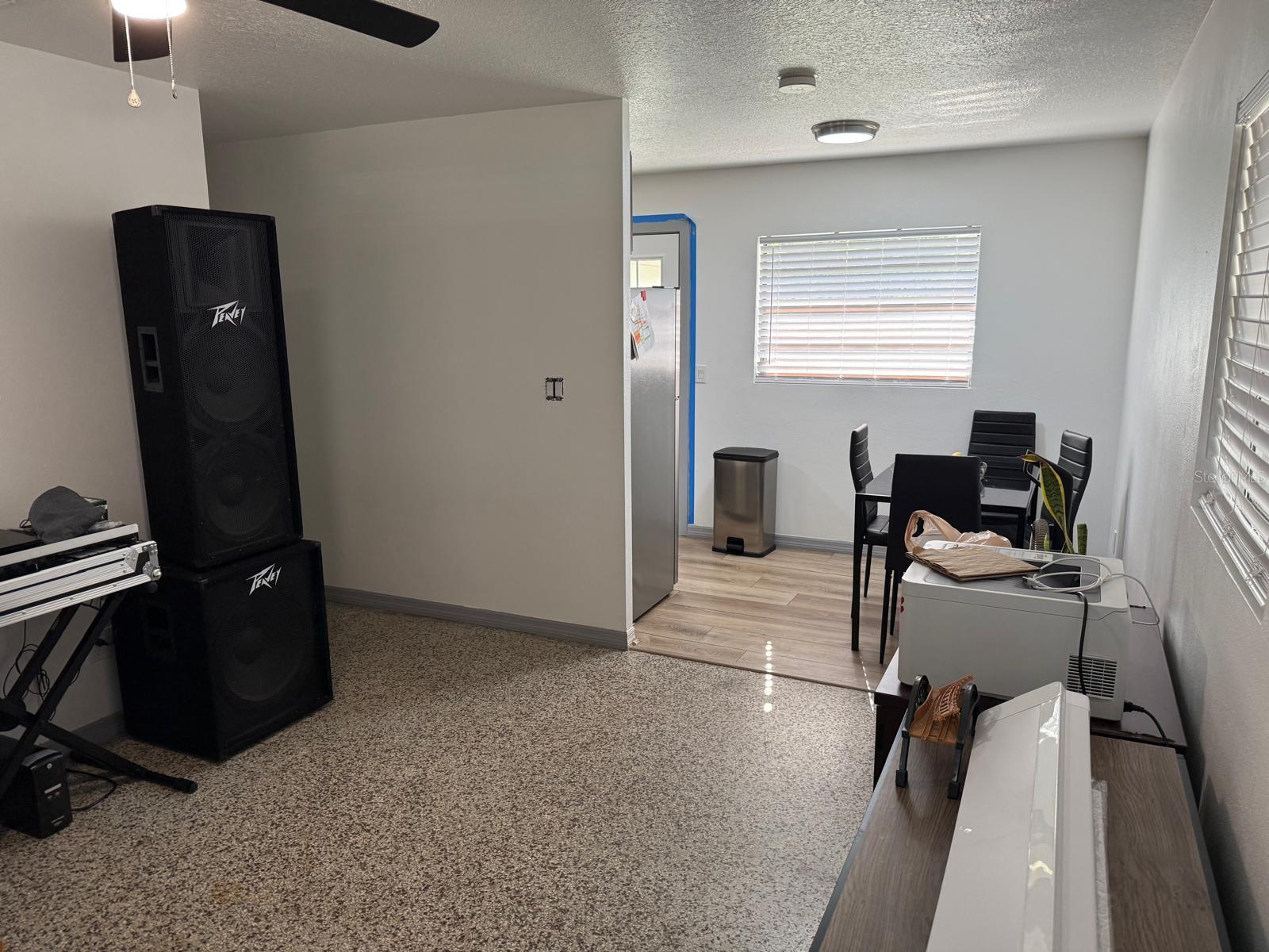 Image 11 of 32 For 342 Campus View Drive