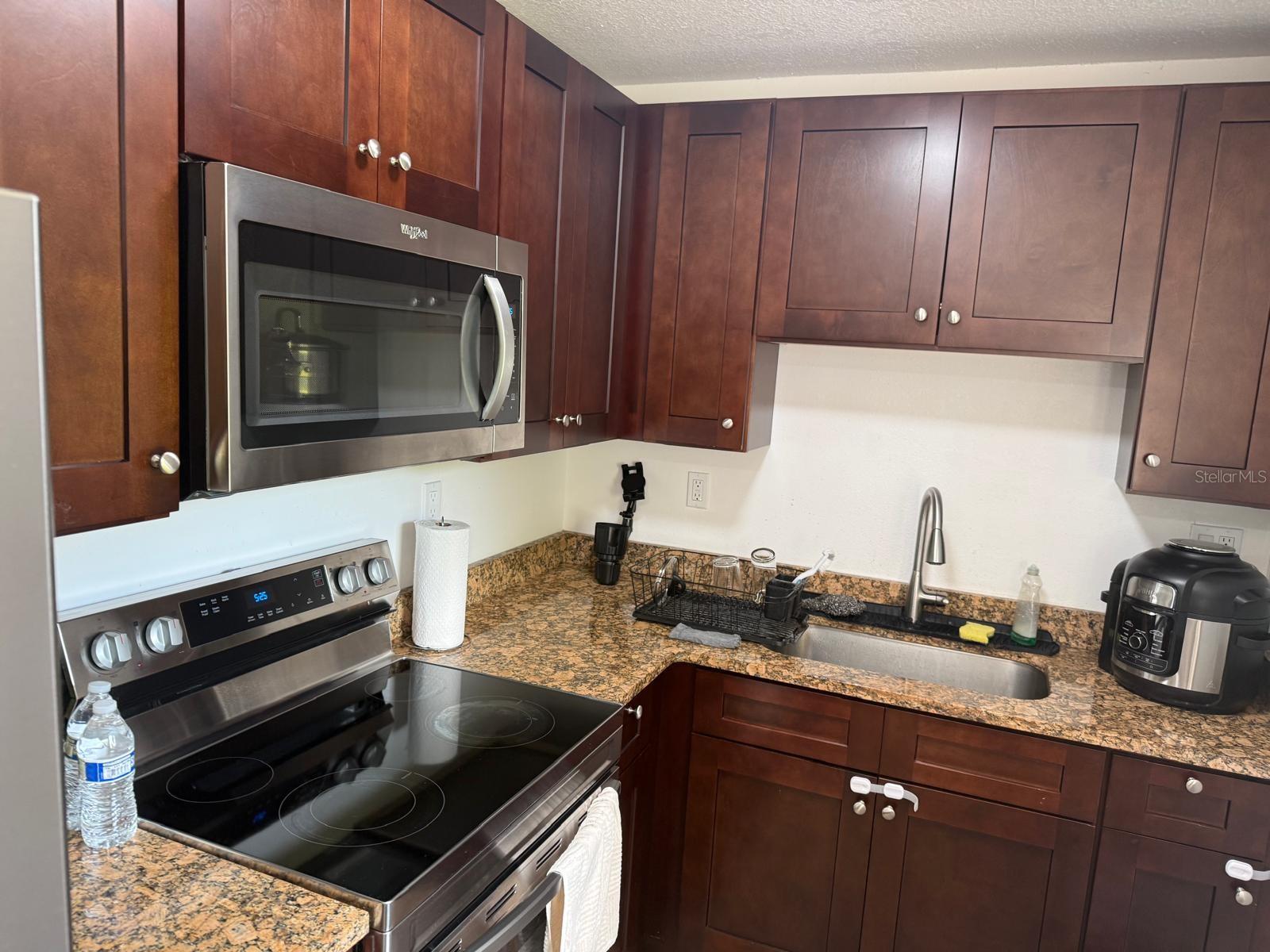 Image 15 of 32 For 342 Campus View Drive