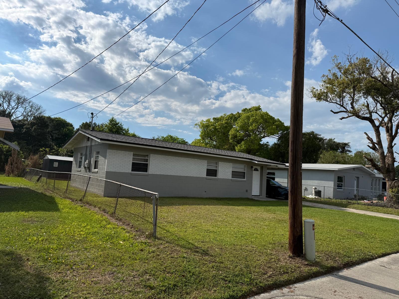 Image 2 of 32 For 342 Campus View Drive