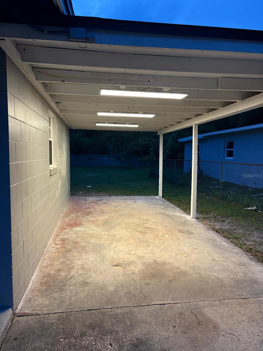 Image 33 of 39 For 342 Campus View Drive