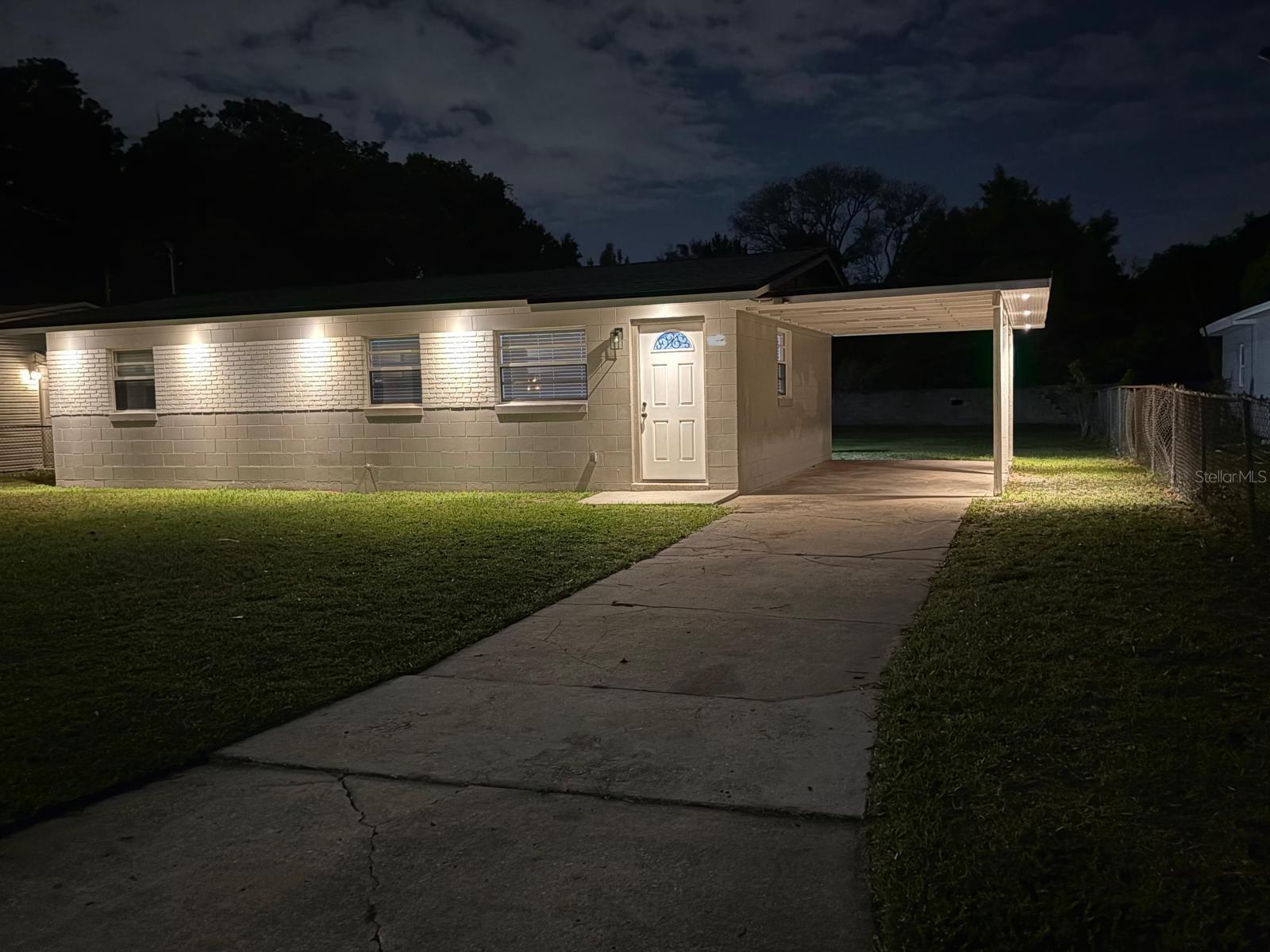 Image 34 of 39 For 342 Campus View Drive