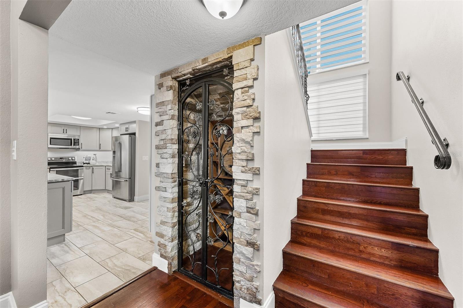 Image 11 of 50 For 7834 Snowberry Cir