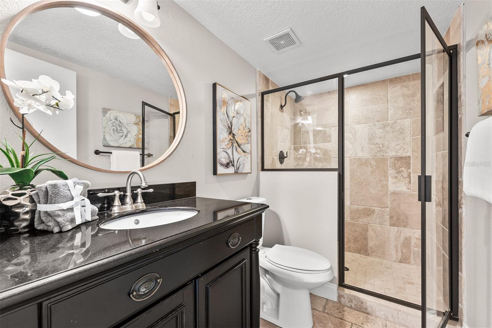 Image 19 of 50 For 7834 Snowberry Cir