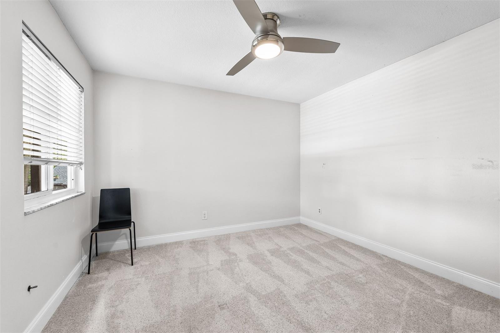 Image 34 of 50 For 7834 Snowberry Cir