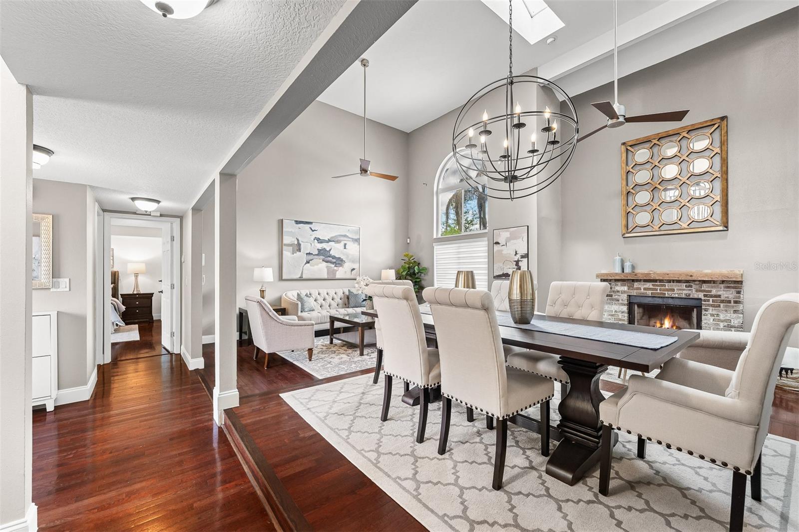 Image 4 of 50 For 7834 Snowberry Cir