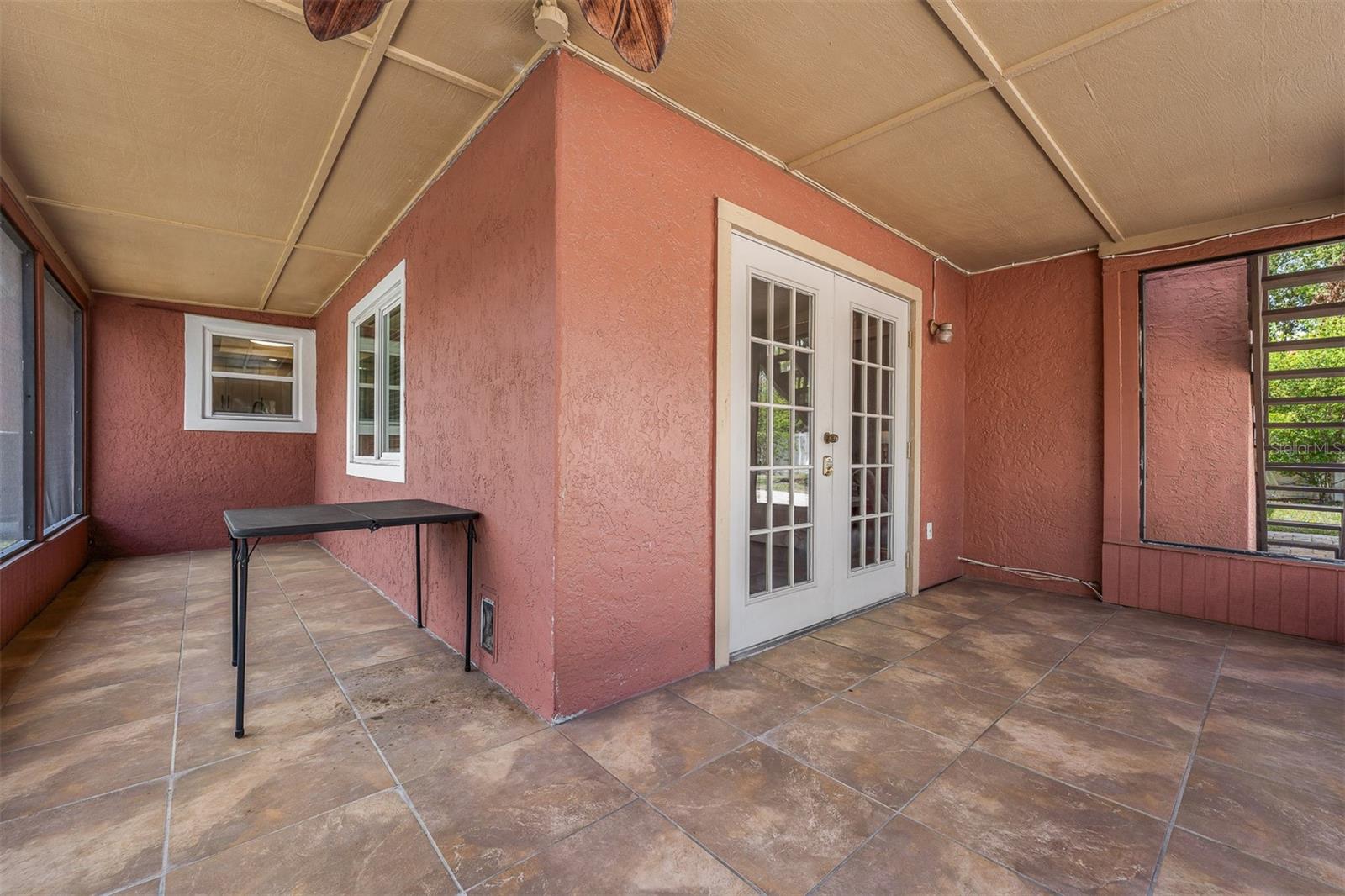 Image 41 of 50 For 7834 Snowberry Cir