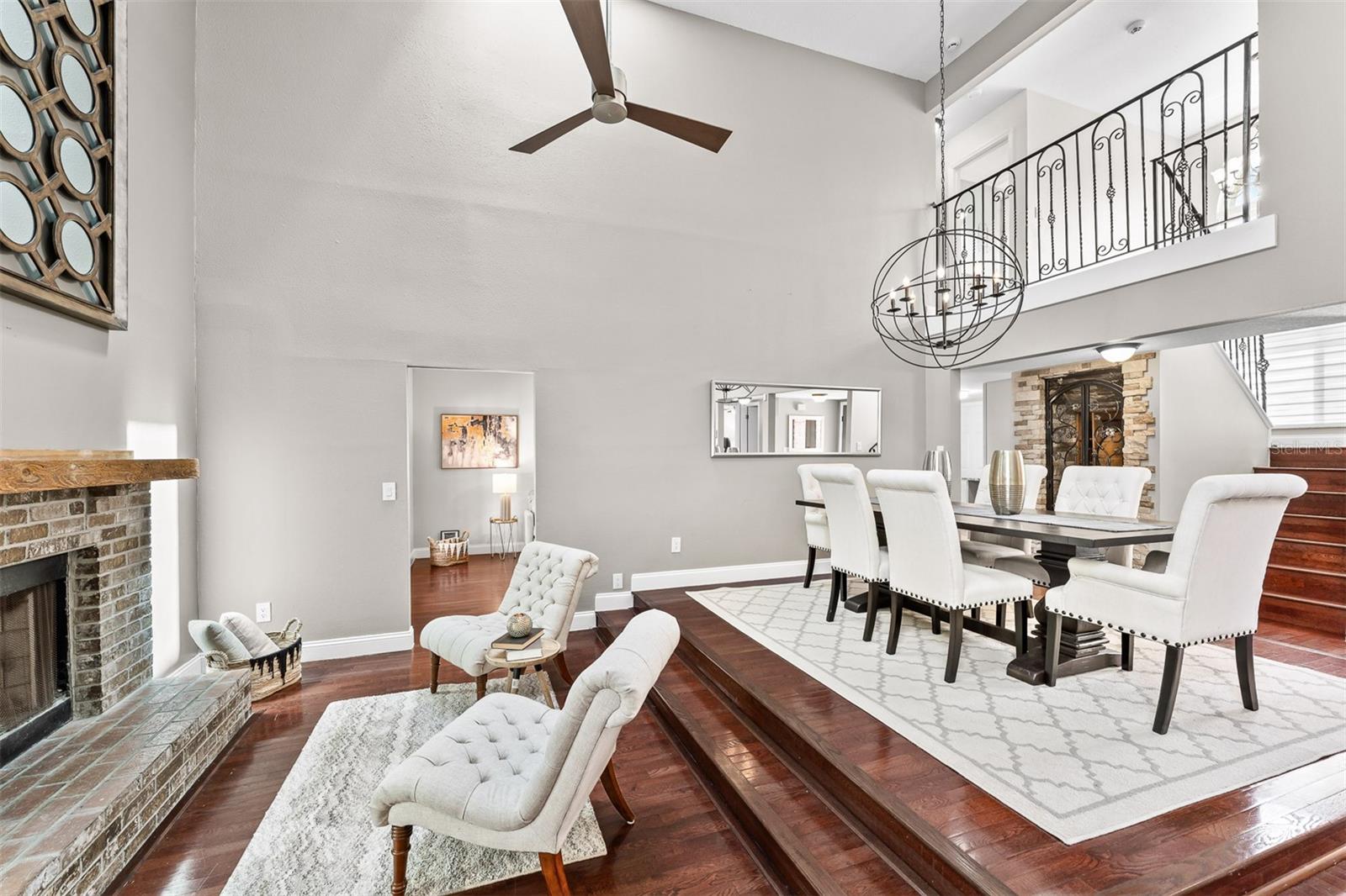 Image 6 of 50 For 7834 Snowberry Cir